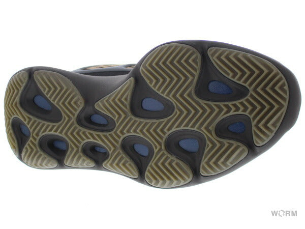 【US10.5】 adidas YEEZY 700 V3 GY0189 【DS】