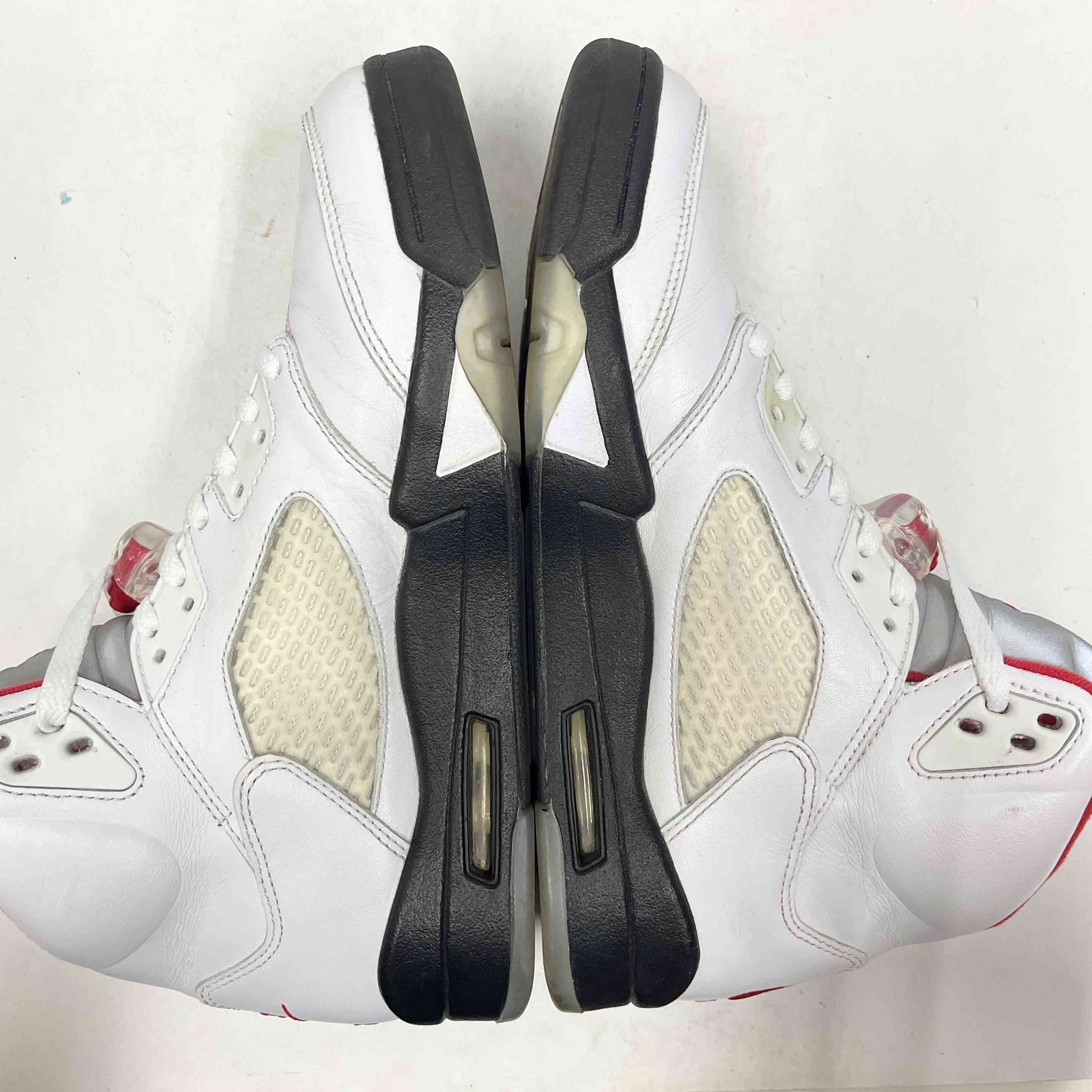【US9】 AIR JORDAN 5 RETRO FIRE RED 2020 DA1911-102 【USED】