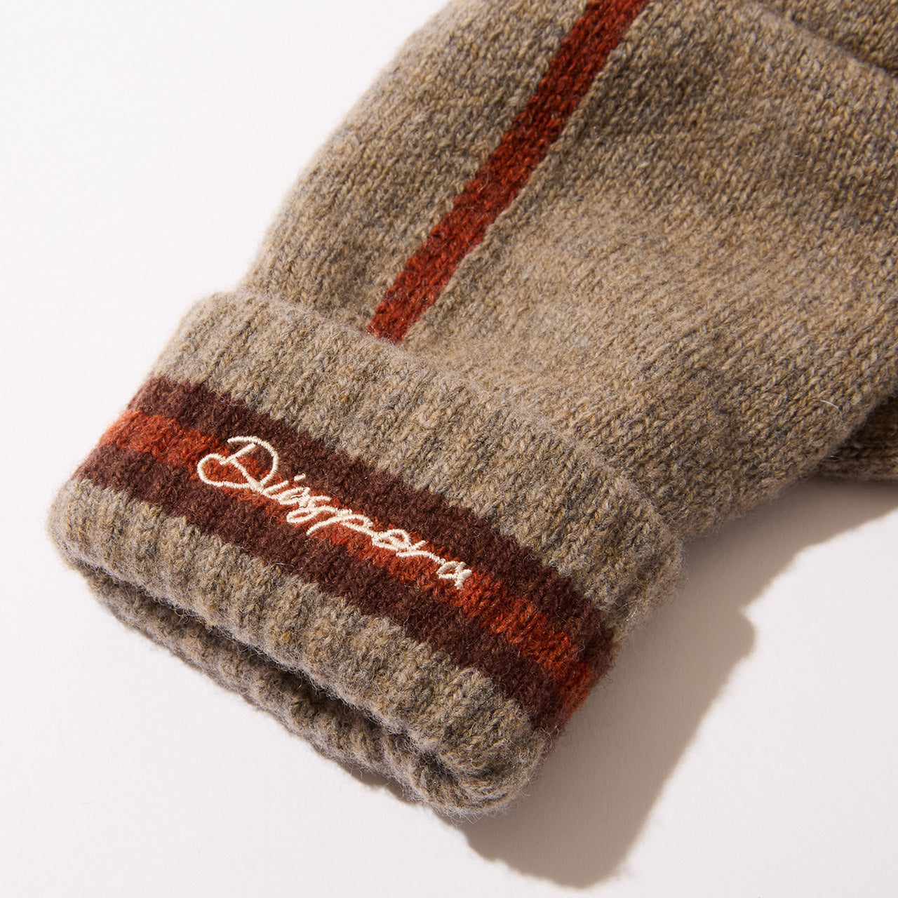 Diaspora skateboards Striped Mitten Brown