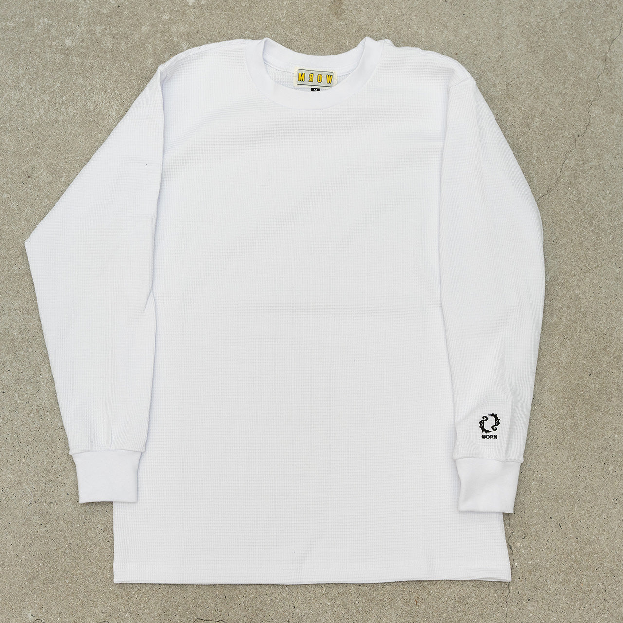WORM 8bit Logo L/S Thermal White