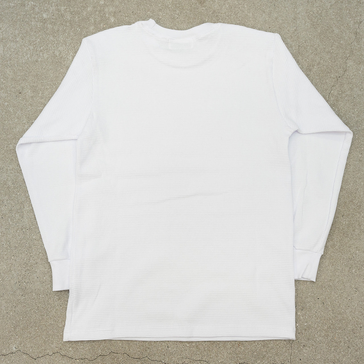 WORM 8bit Logo L/S Thermal White