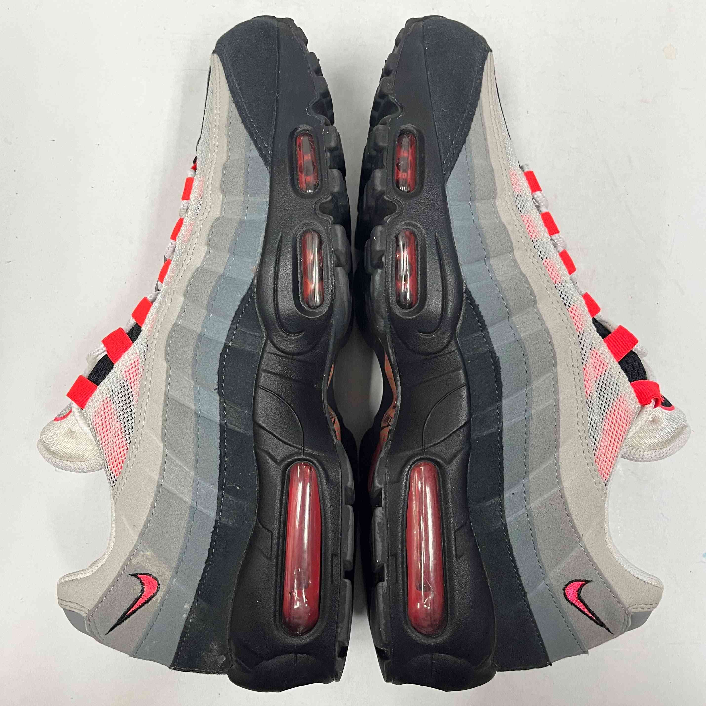 【US10】 NIKE AIR MAX 95 609048-106 【USED】