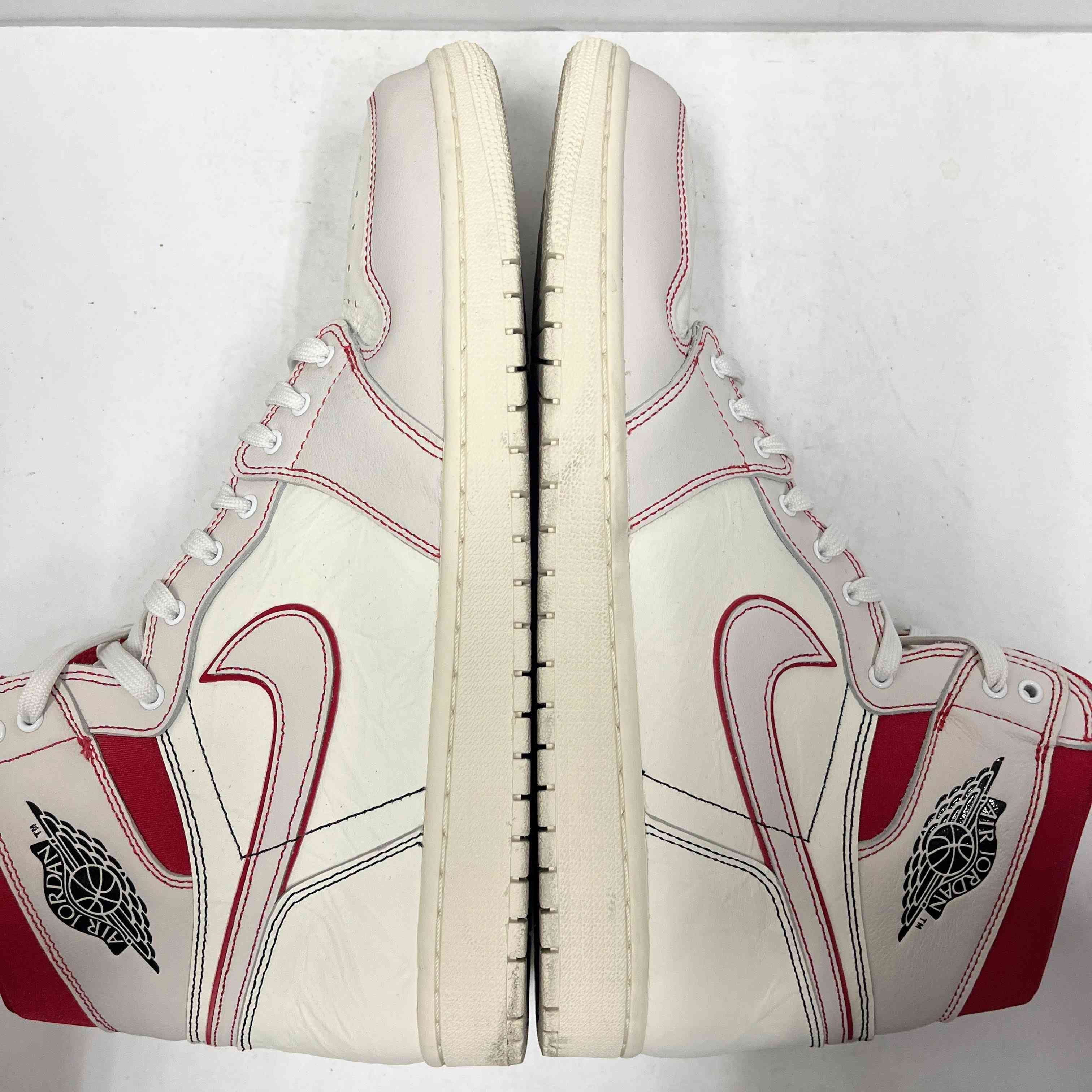 【US14】 AIR JORDAN 1 RETRO HIGH OG 555088-160 【USED】