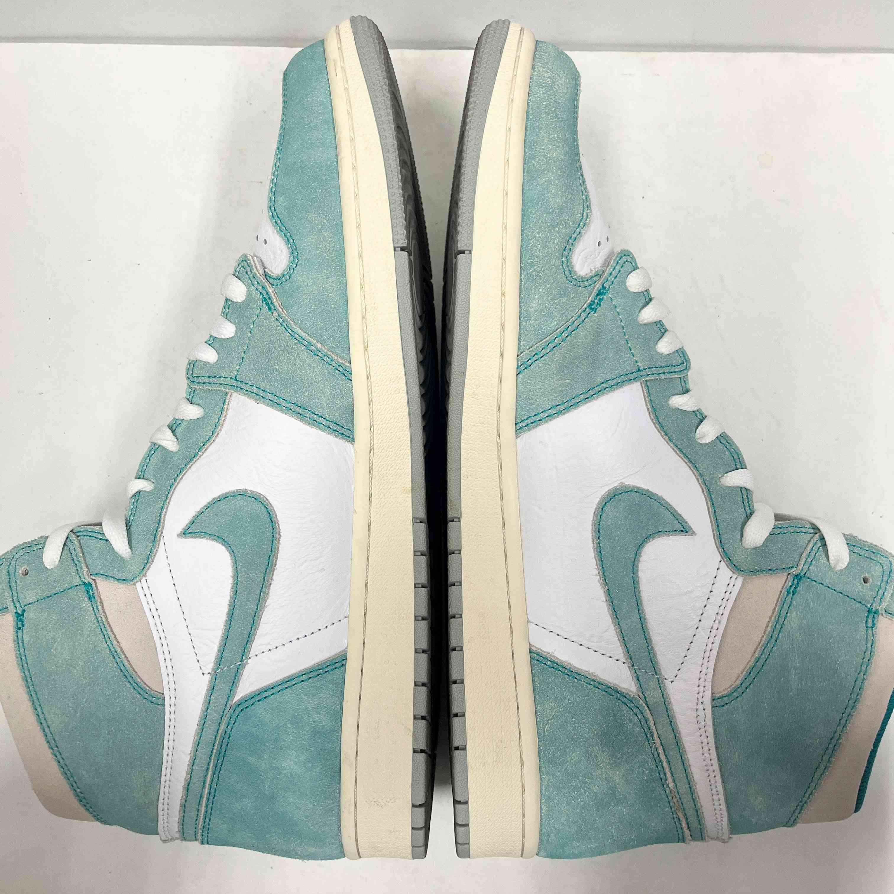 【US14】 AIR JORDAN 1 RETRO HIGH OG 555088-311 【USED】