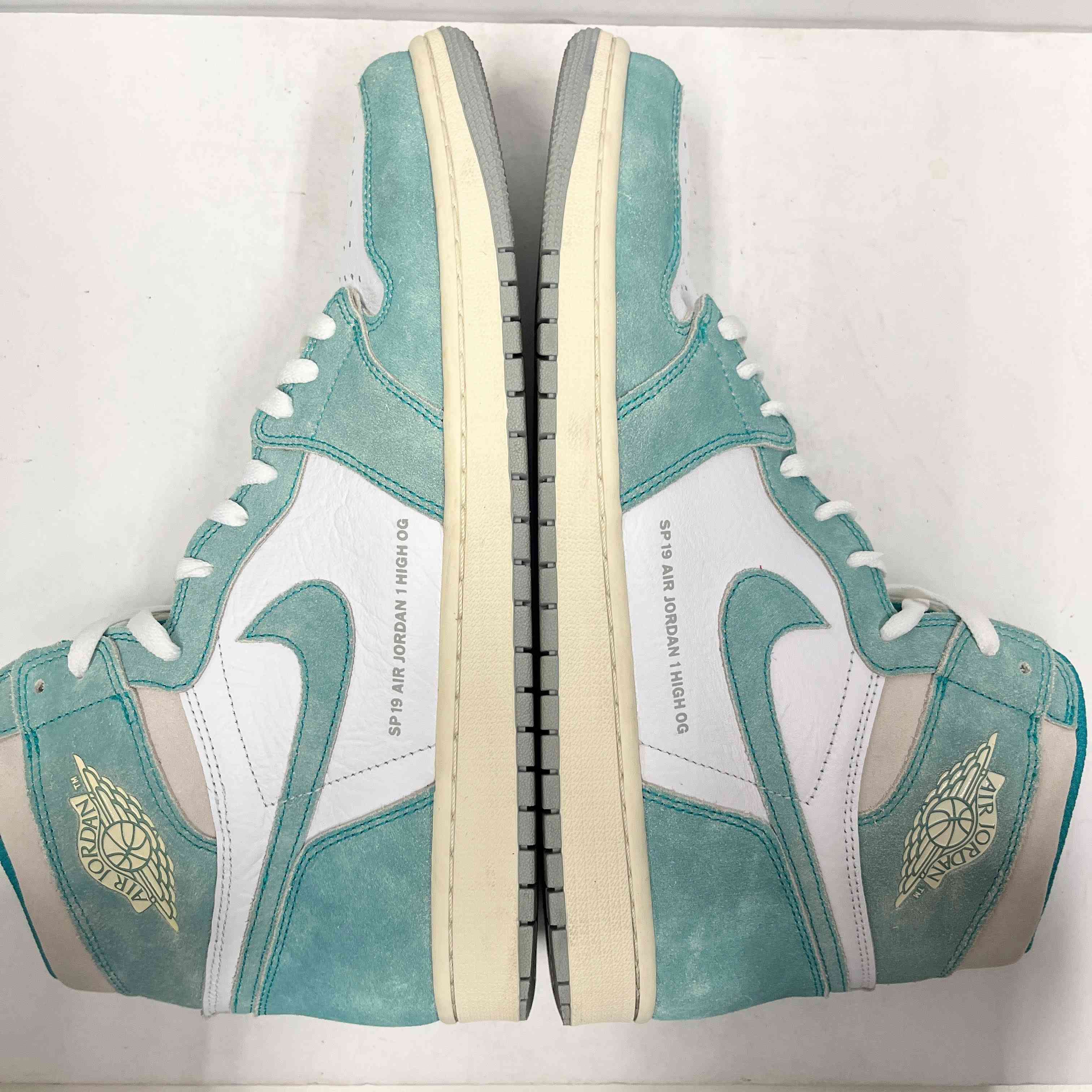 【US14】 AIR JORDAN 1 RETRO HIGH OG 555088-311 【USED】