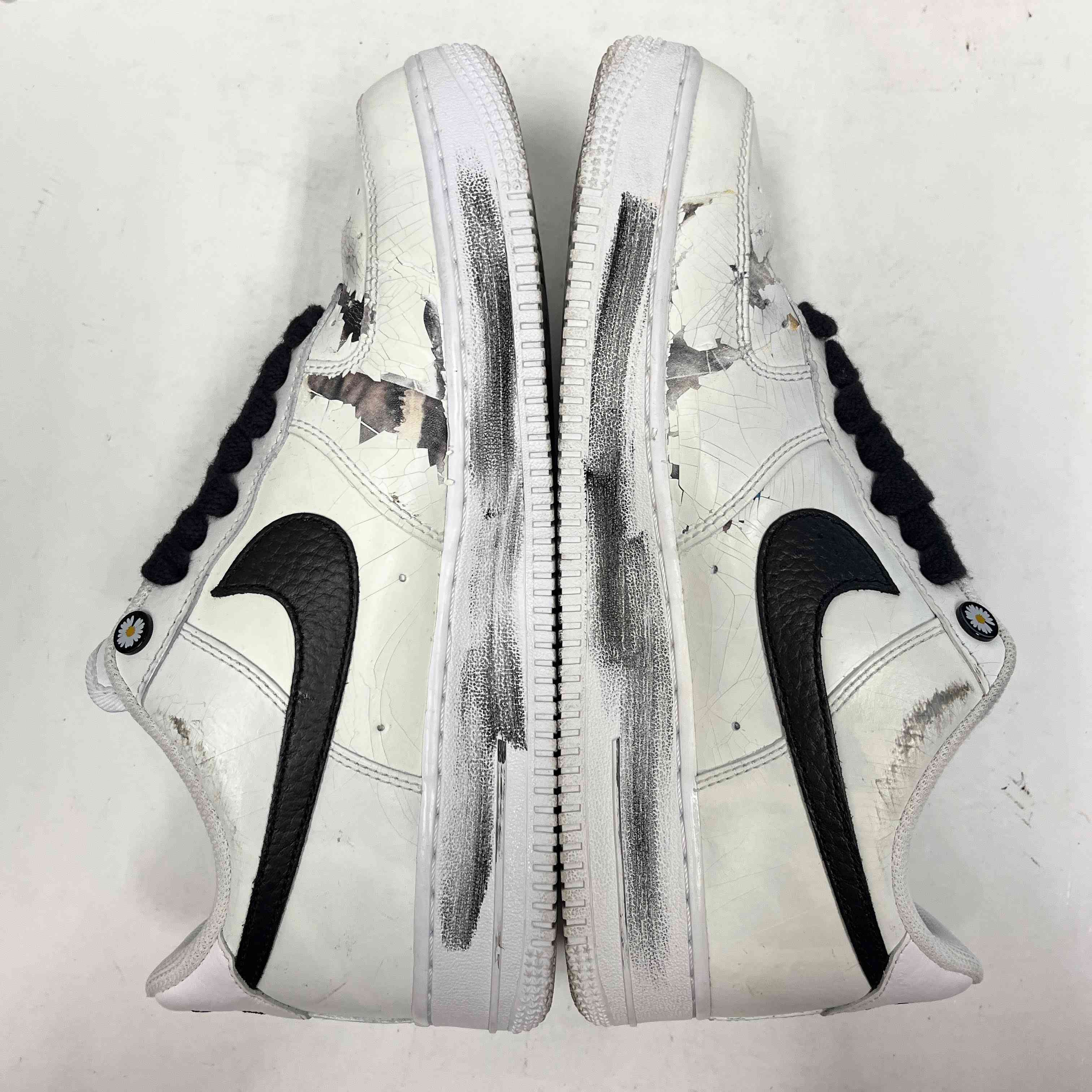 【US8.5】 NIKE AIR FORCE 1 07 / PARANOISE DD3223-100 【USED】