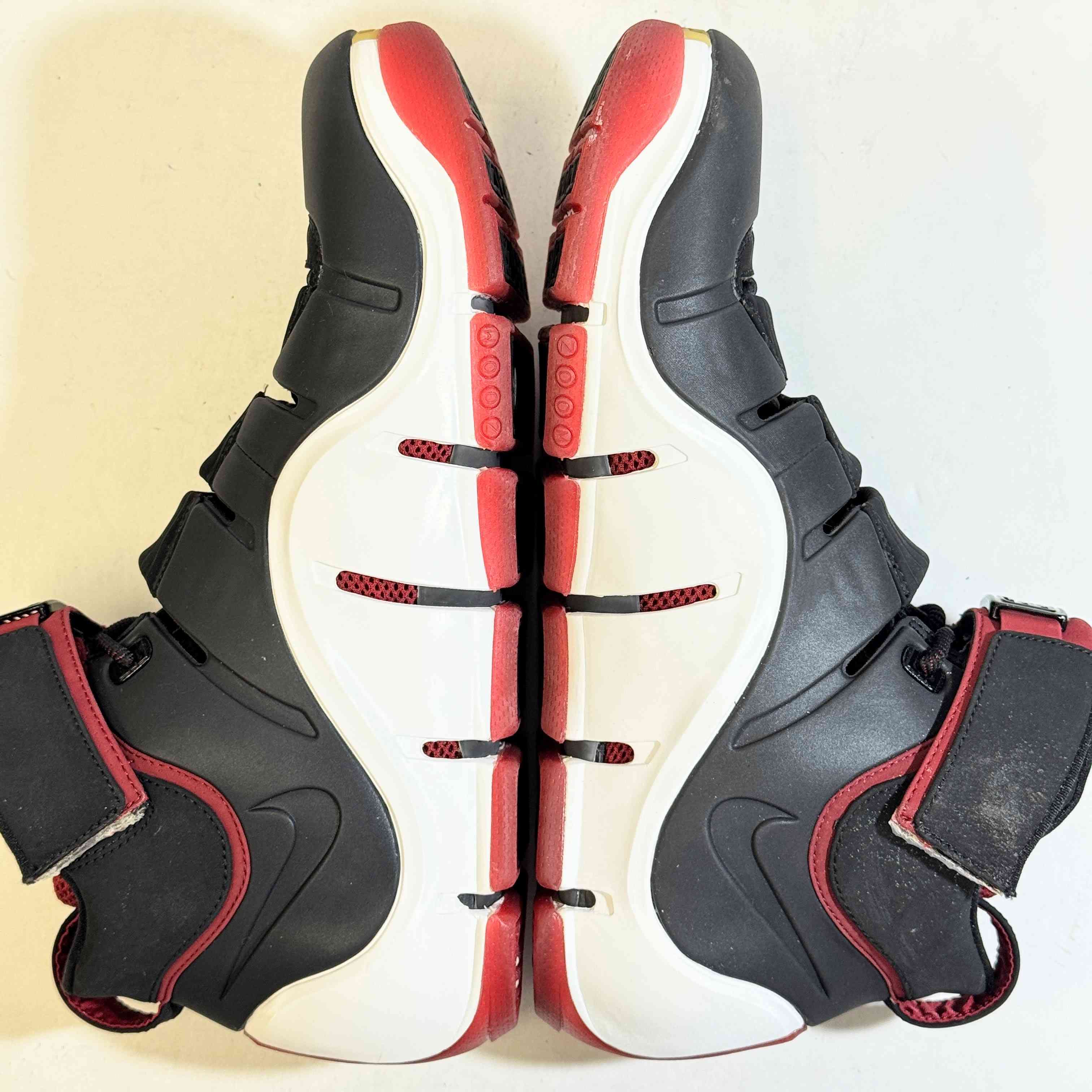【US10.5】 NIKE ZOOM LEBRON 4 314647-011 【DS】
