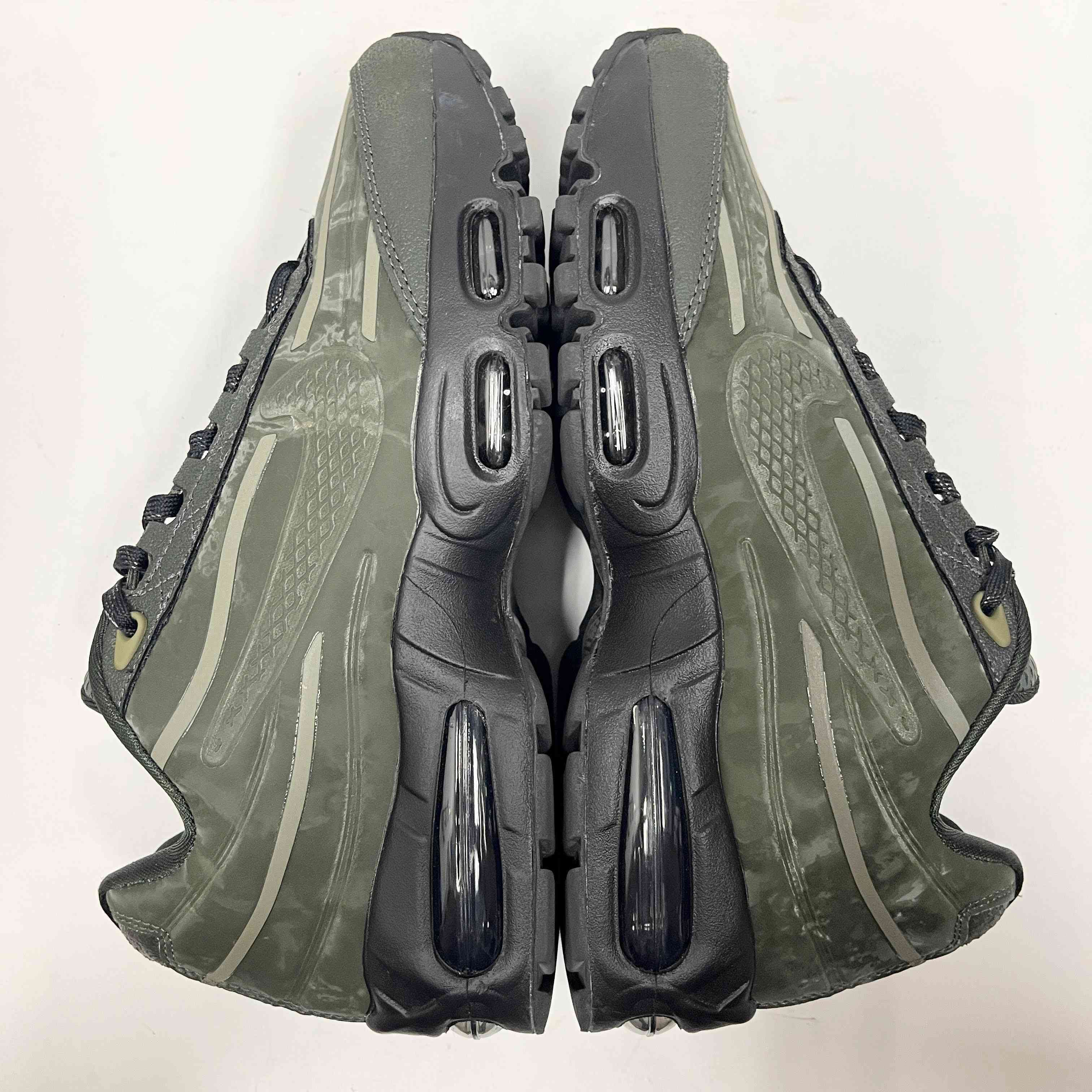 【US9】 NIKE AIR MAX 95 SP HQ0263-300 【USED】
