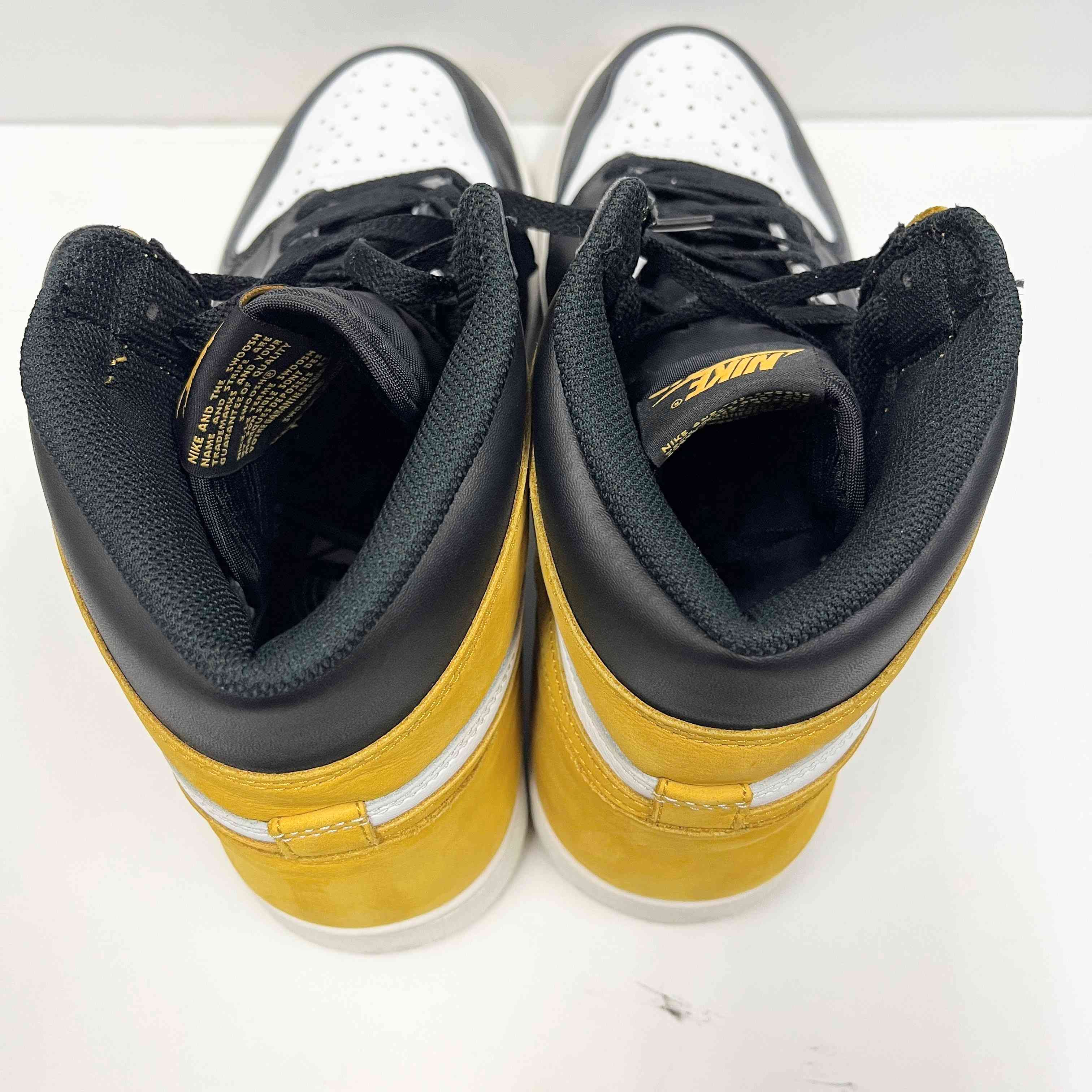 【US13】 AIR JORDAN 1 RETRO HIGH OG 555088-109 【USED】