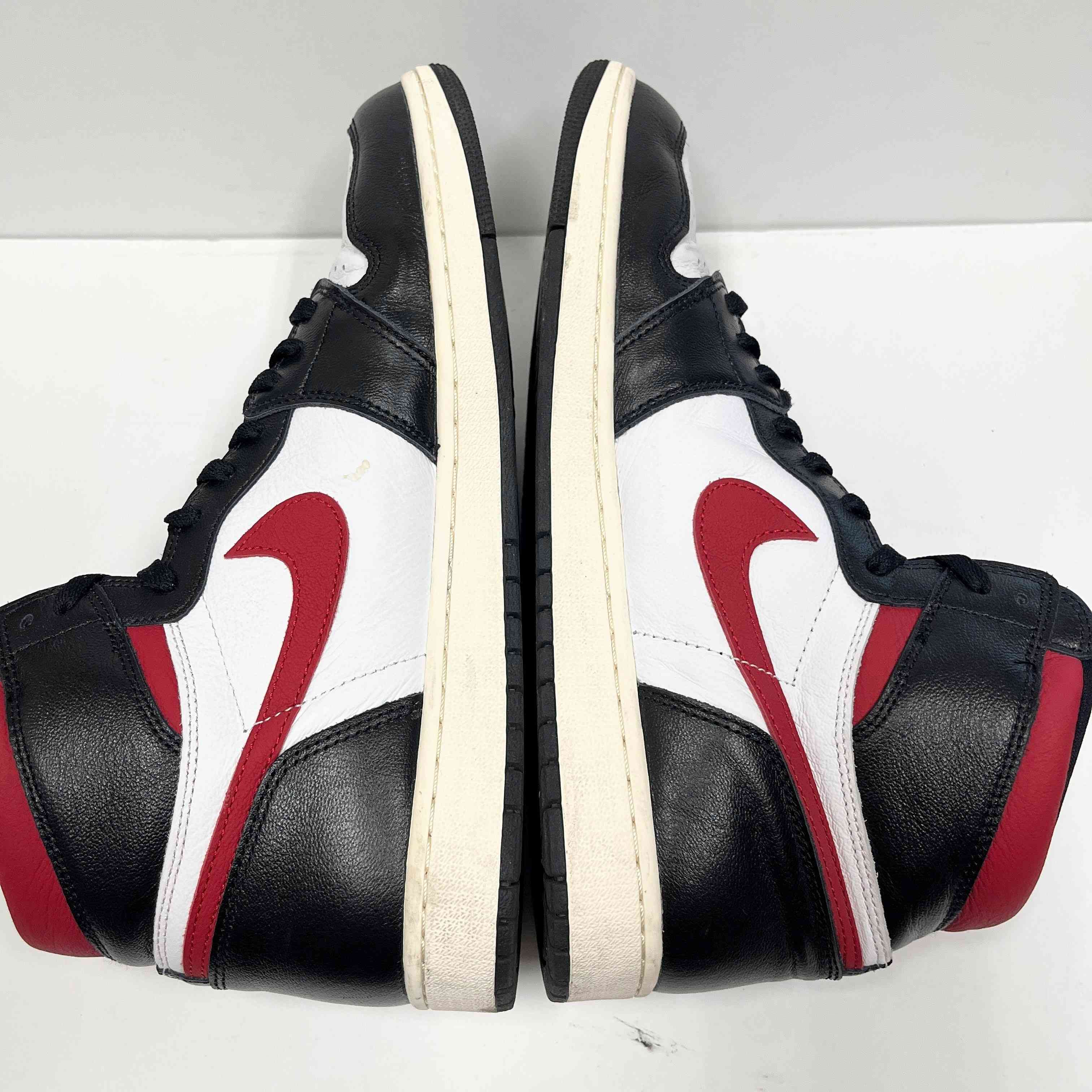 【US13】 AIR JORDAN 1 RETRO HIGH OG 555088-061 【USED】