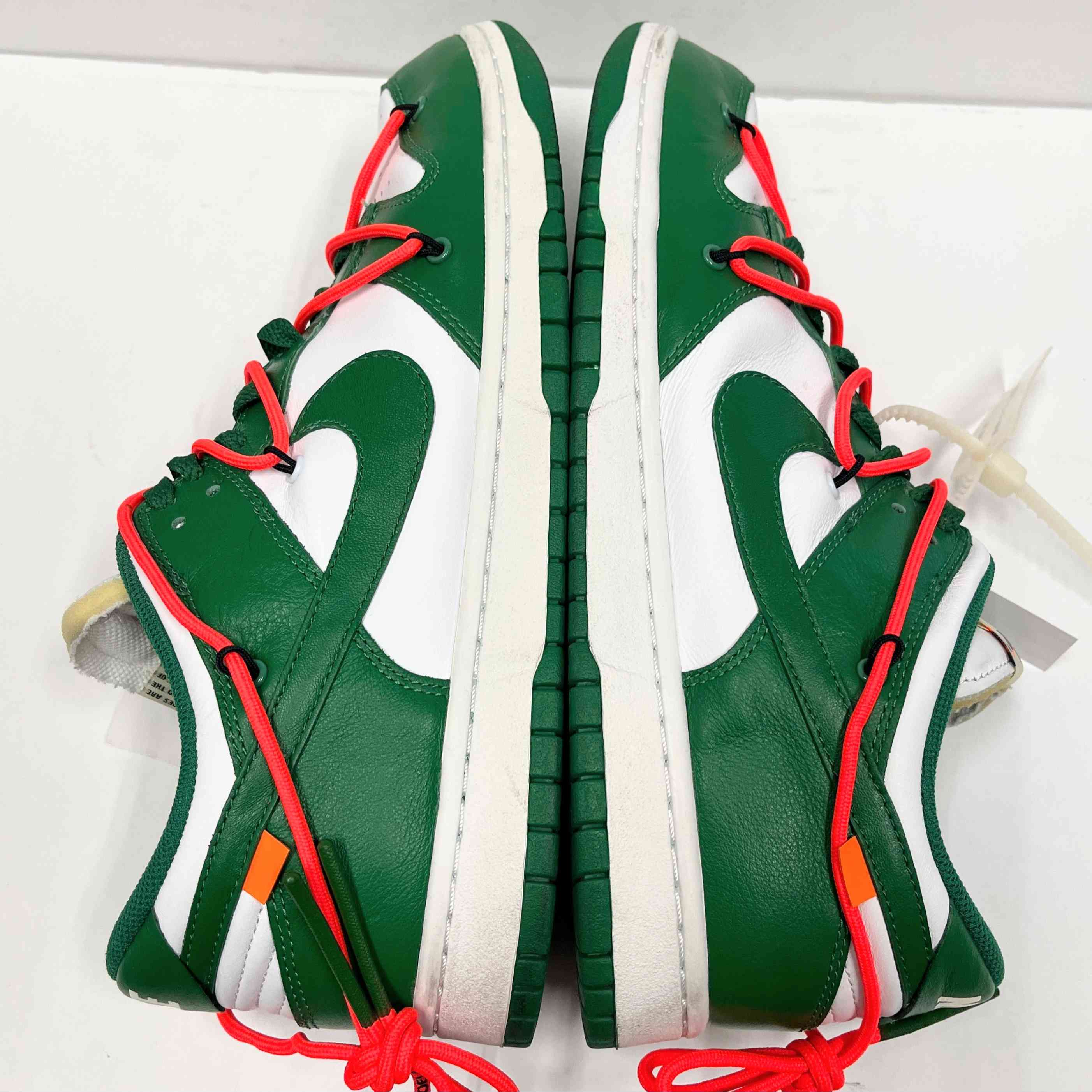 【US12】 NIKE DUNK LOW LTHR/OW CT0856-100 【USED】