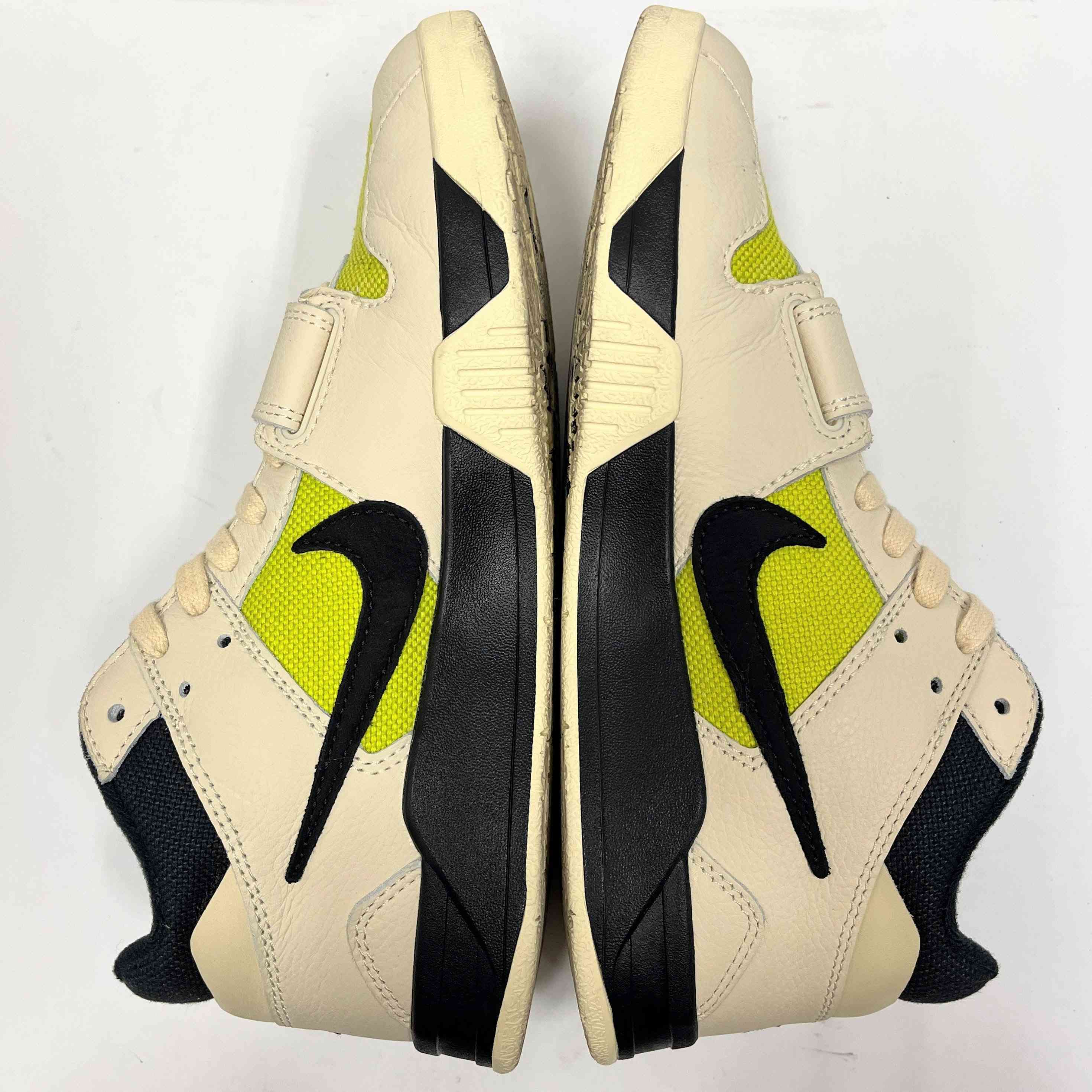 【US8.5】 JUMPMAN JACK TR TRAVIS SCOTT FZ8117-102 【USED】