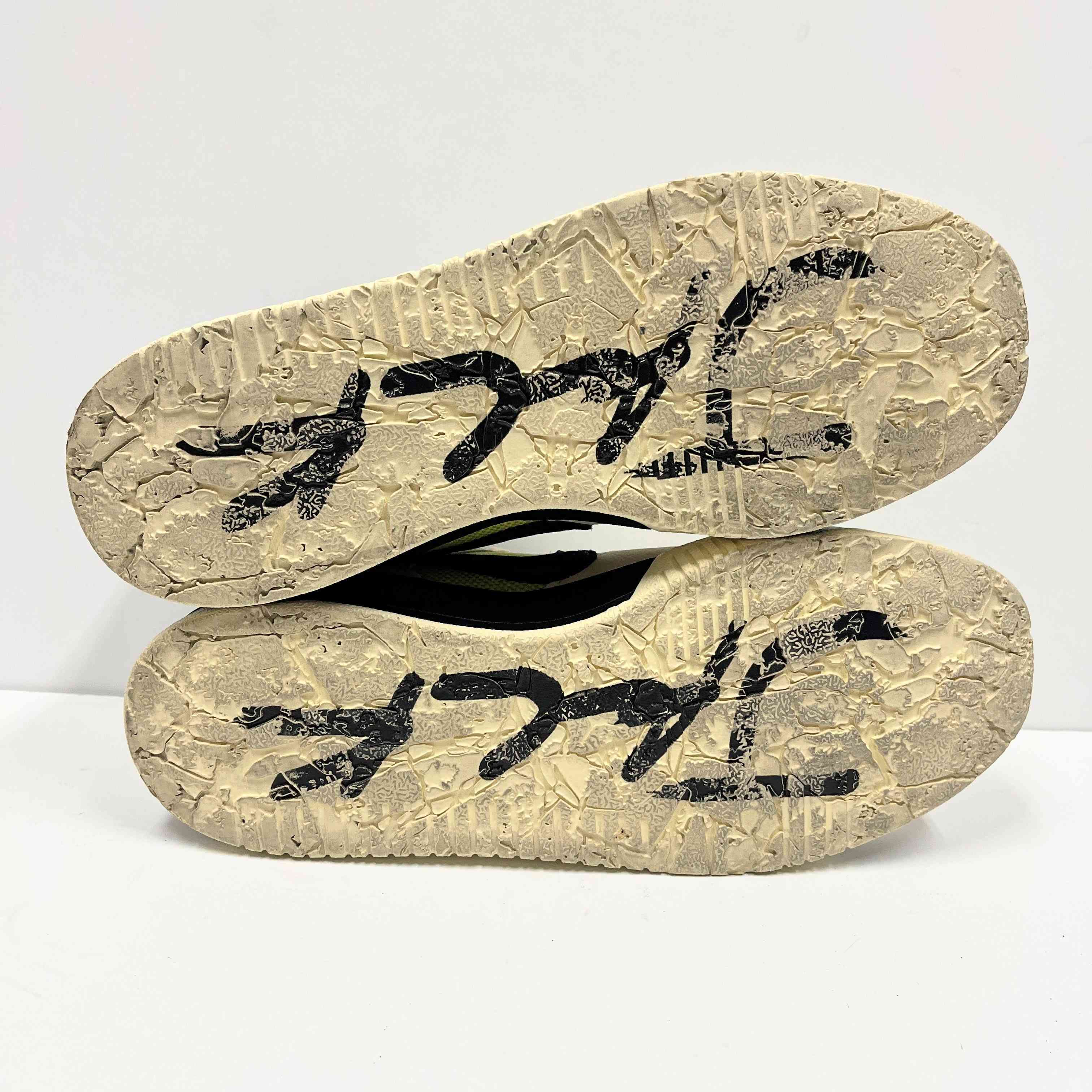 【US8.5】 JUMPMAN JACK TR TRAVIS SCOTT FZ8117-102 【USED】