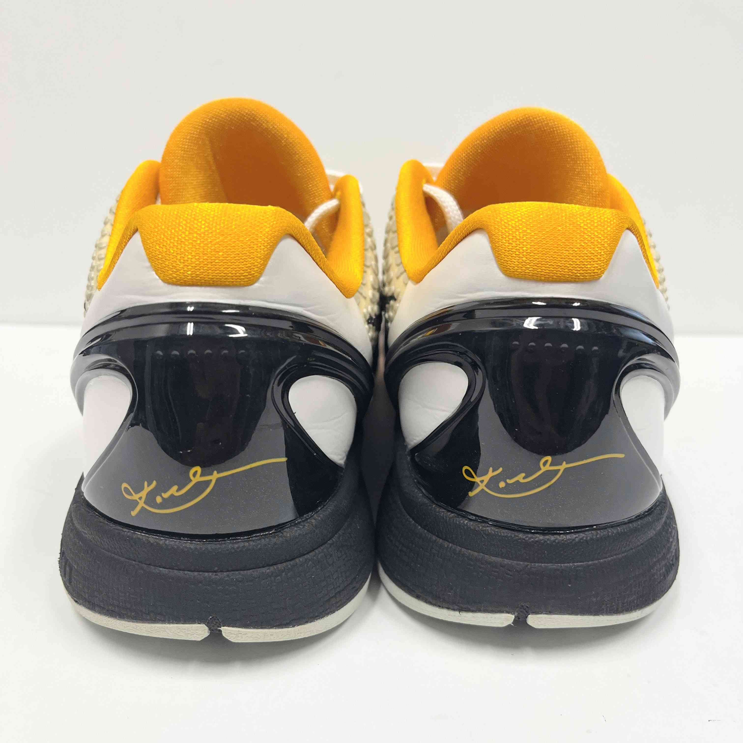 【US8】 NIKE KOBE 6 PROTRO CW2190-100 【USED】