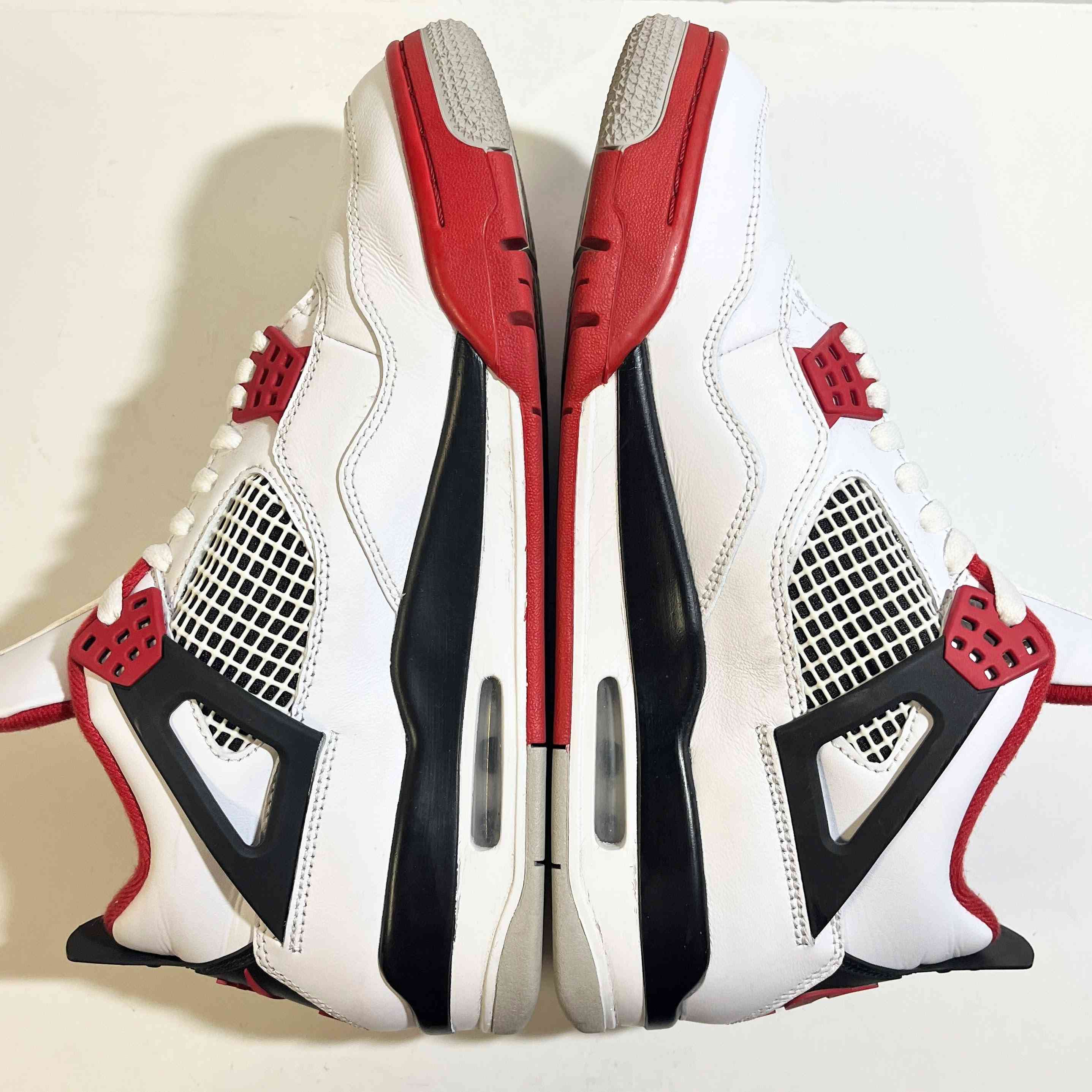 【US9.5】 AIR JORDAN 4 RETRO FIRE RED DC7770-160 【USED】