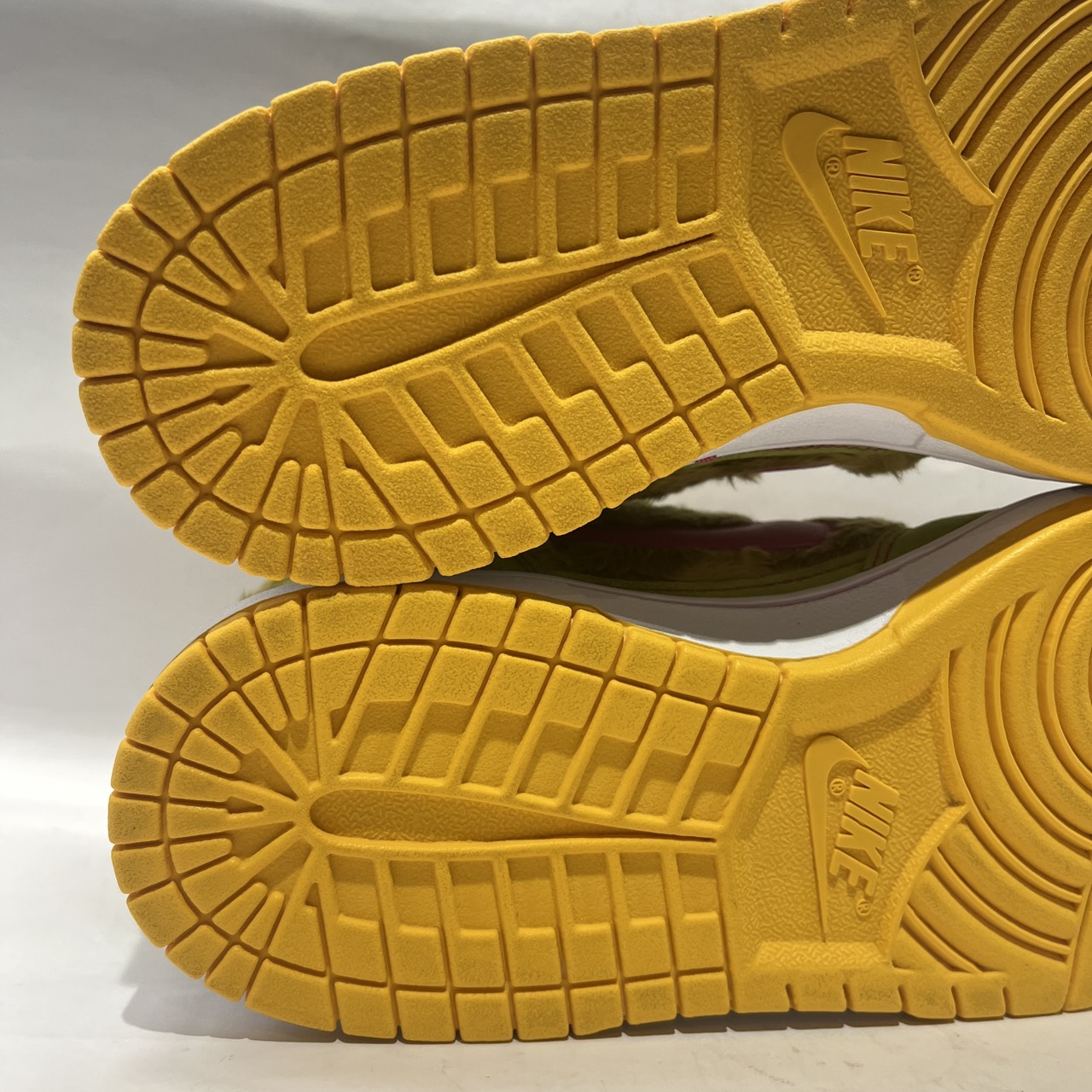 【US10】 NIKE SB DUNK MID PREMIUM SB MAMA BEAR 314381-761 【USED】