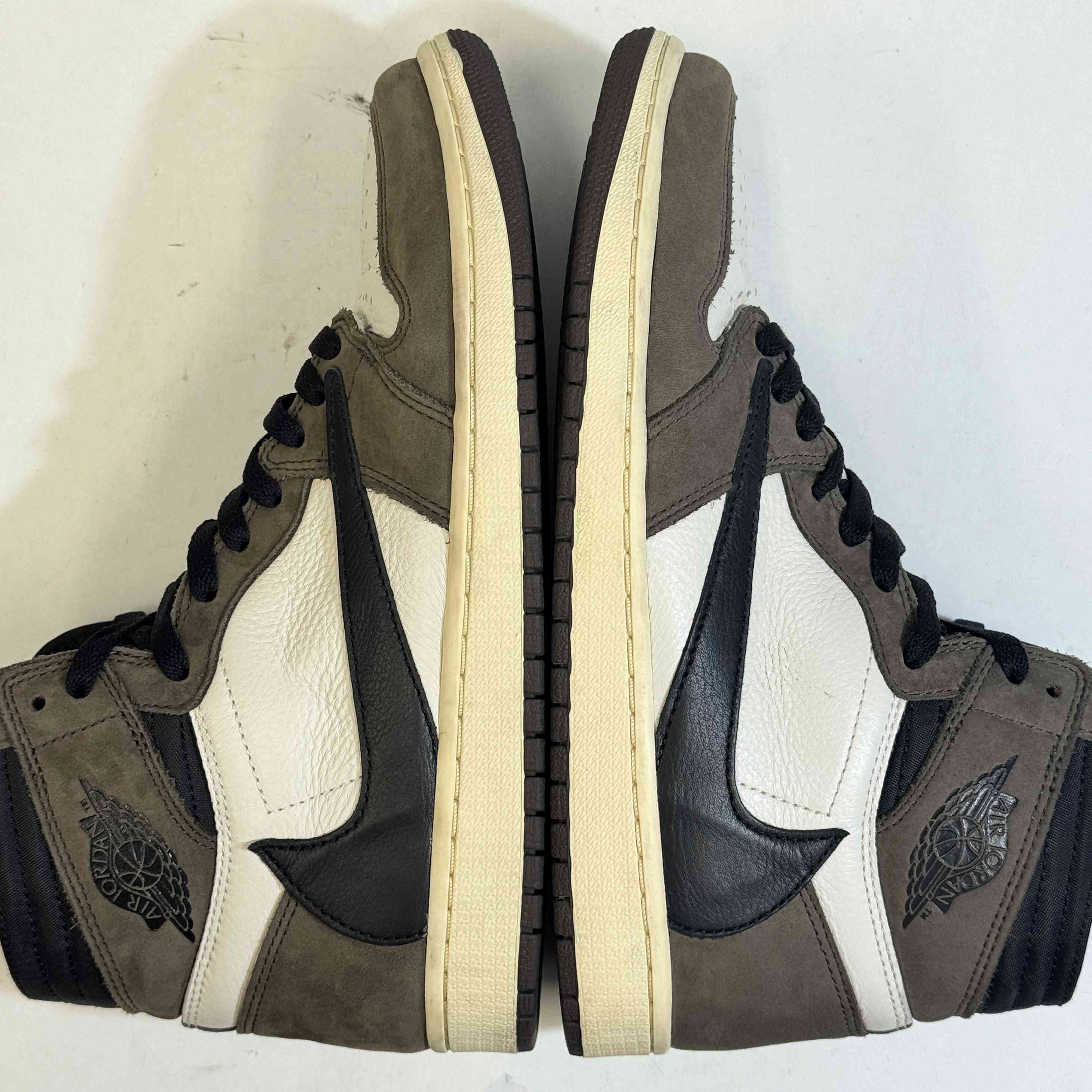 【US9】 AIR JORDAN 1 HIGH OG TS SP TRAVIS SCOTT CD4487-100 【USED】