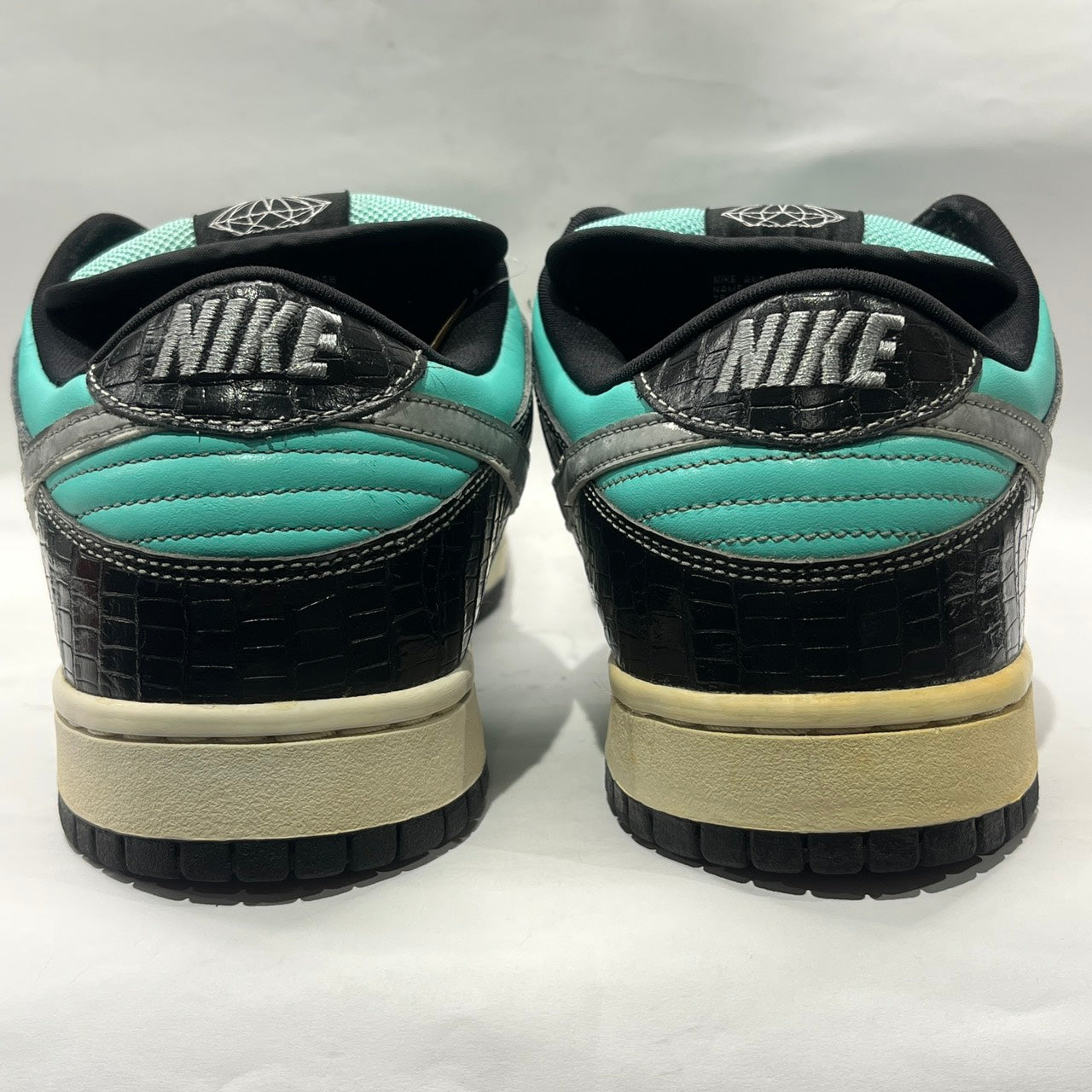 【US11】 NIKE SB DUNK LOW PRO SB Diamond Supply Co. 304292-402 【USED】