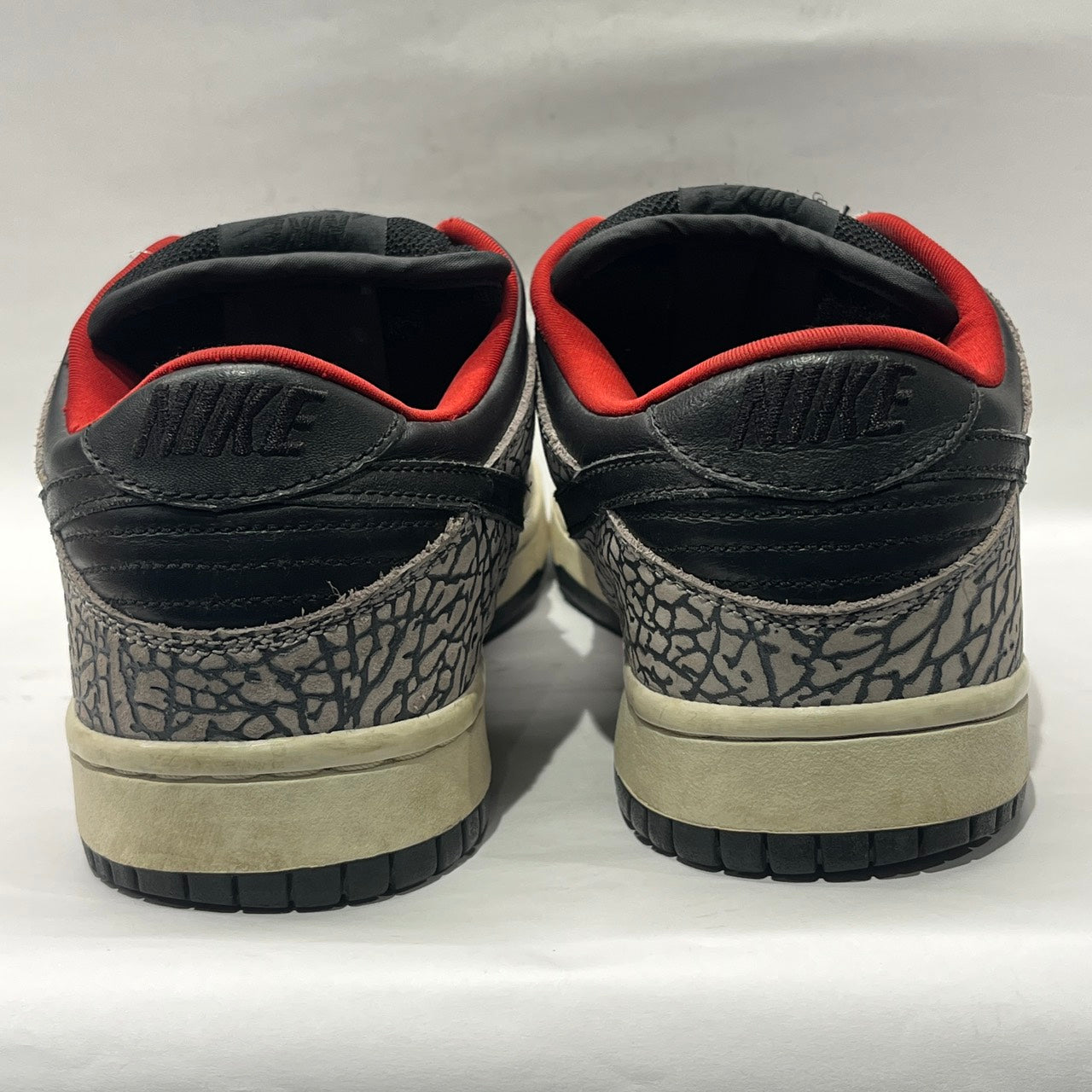 【US9.5】 NIKE SB DUNK LOW PRO SB Supreme 304292-131 【USED】