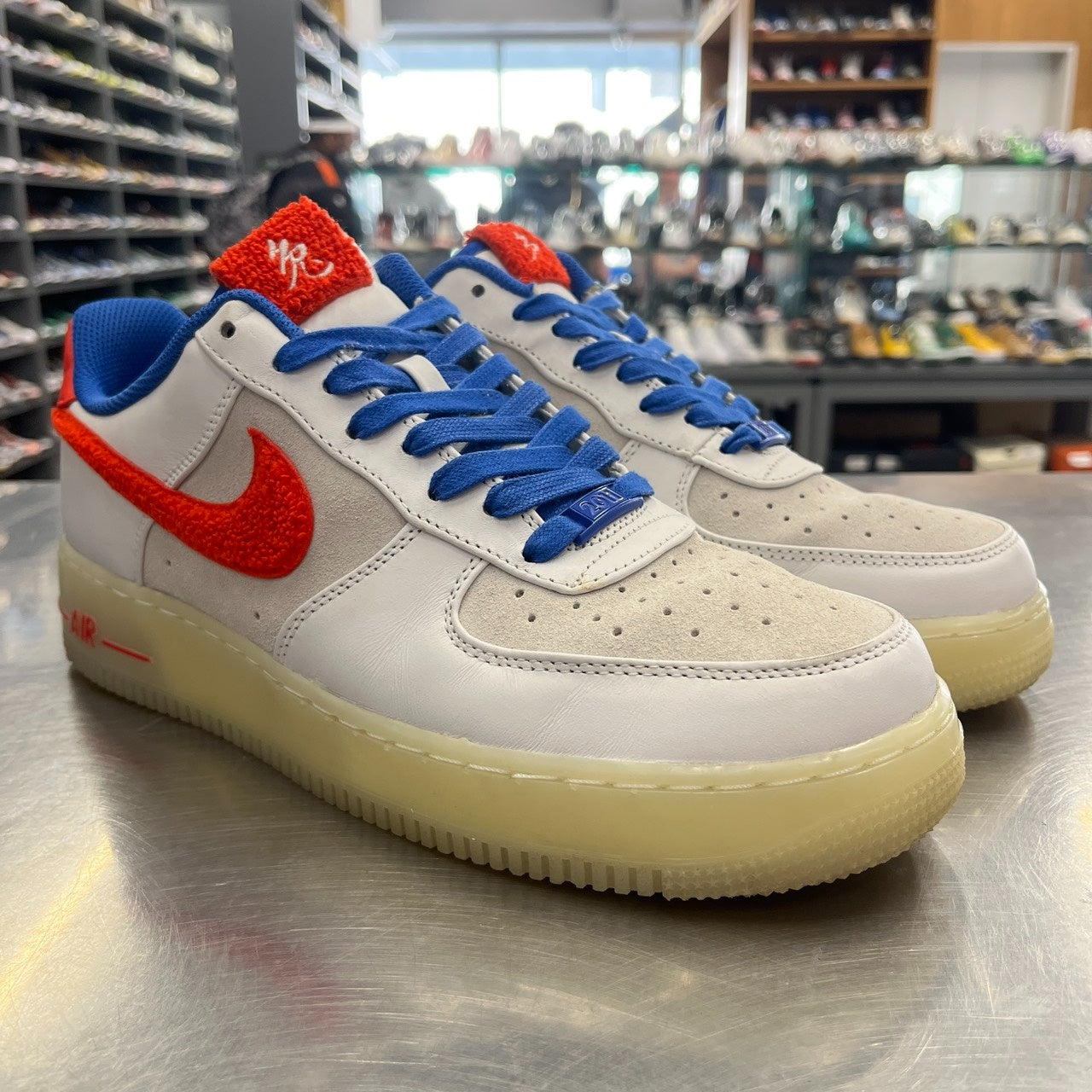 【US10】 NIKE AIR FORCE 1 SUPREME LOW 318988-100 【USED】