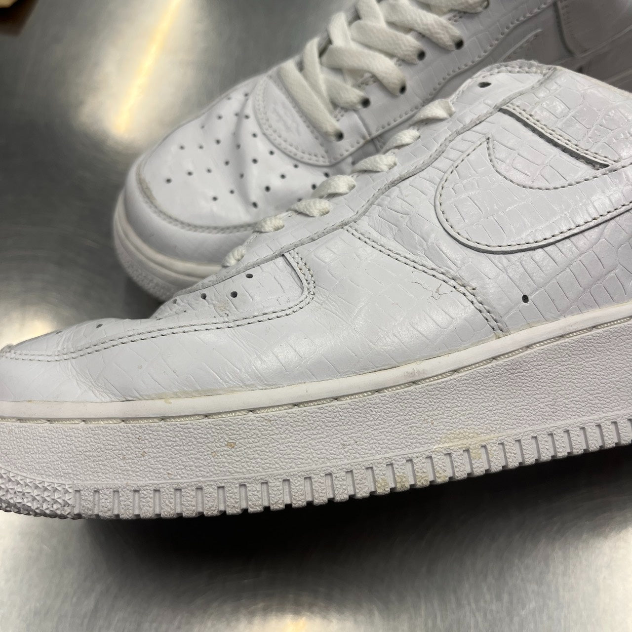 【US10】 NIKE HTM AIR FORCE 1 LOW 305895-111 【USED】