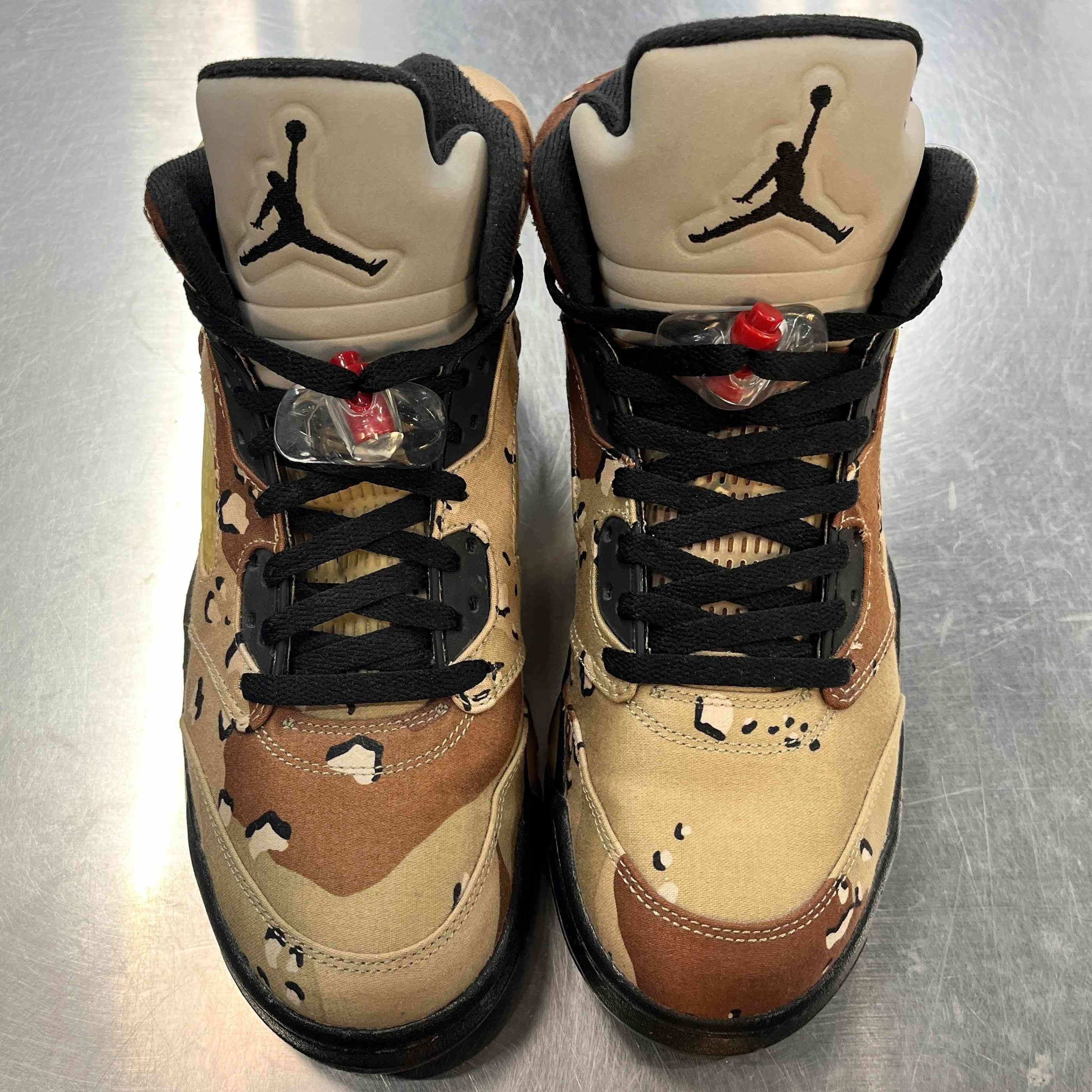 【US9】 AIR JORDAN 5 RETRO SUPREME SUPREME 824371-201 【USED】