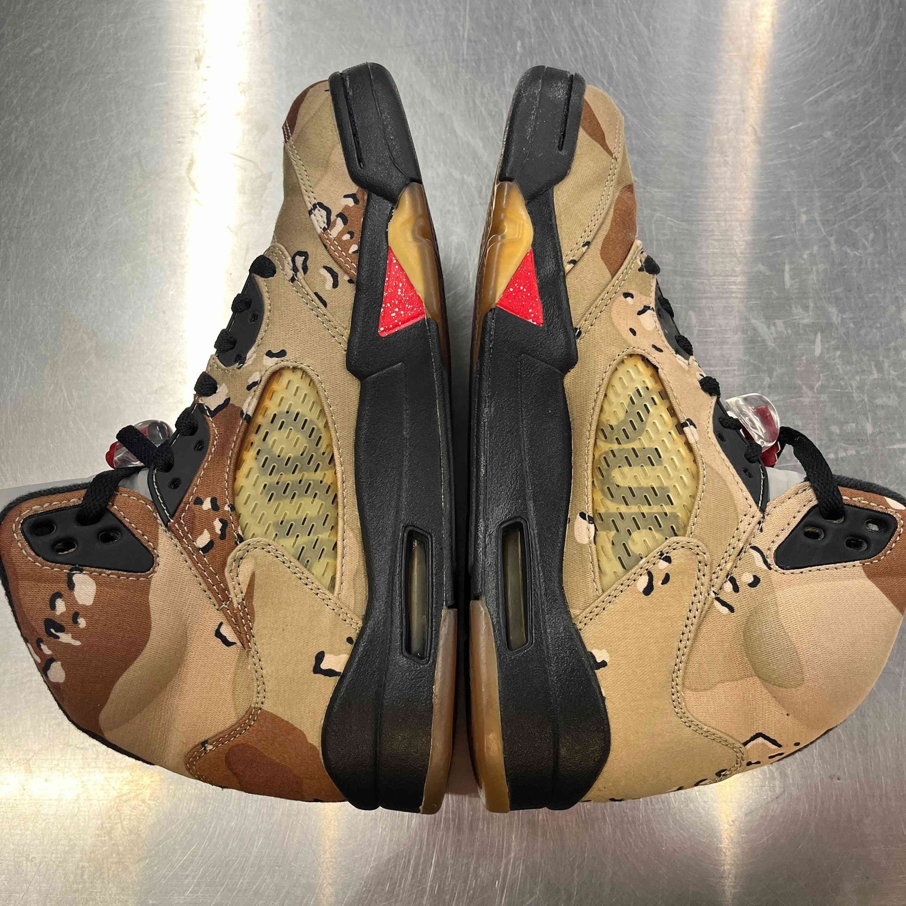 【US9】 AIR JORDAN 5 RETRO SUPREME SUPREME 824371-201 【USED】