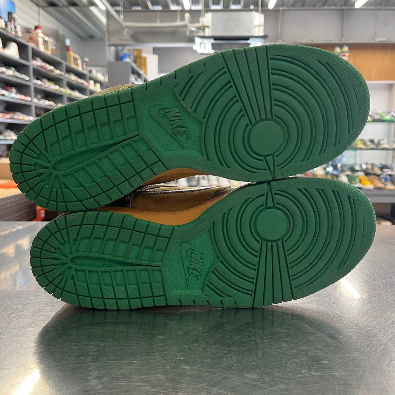 【US10】 NIKE SB DUNK HIGH PRO SB 305050-771 【USED】
