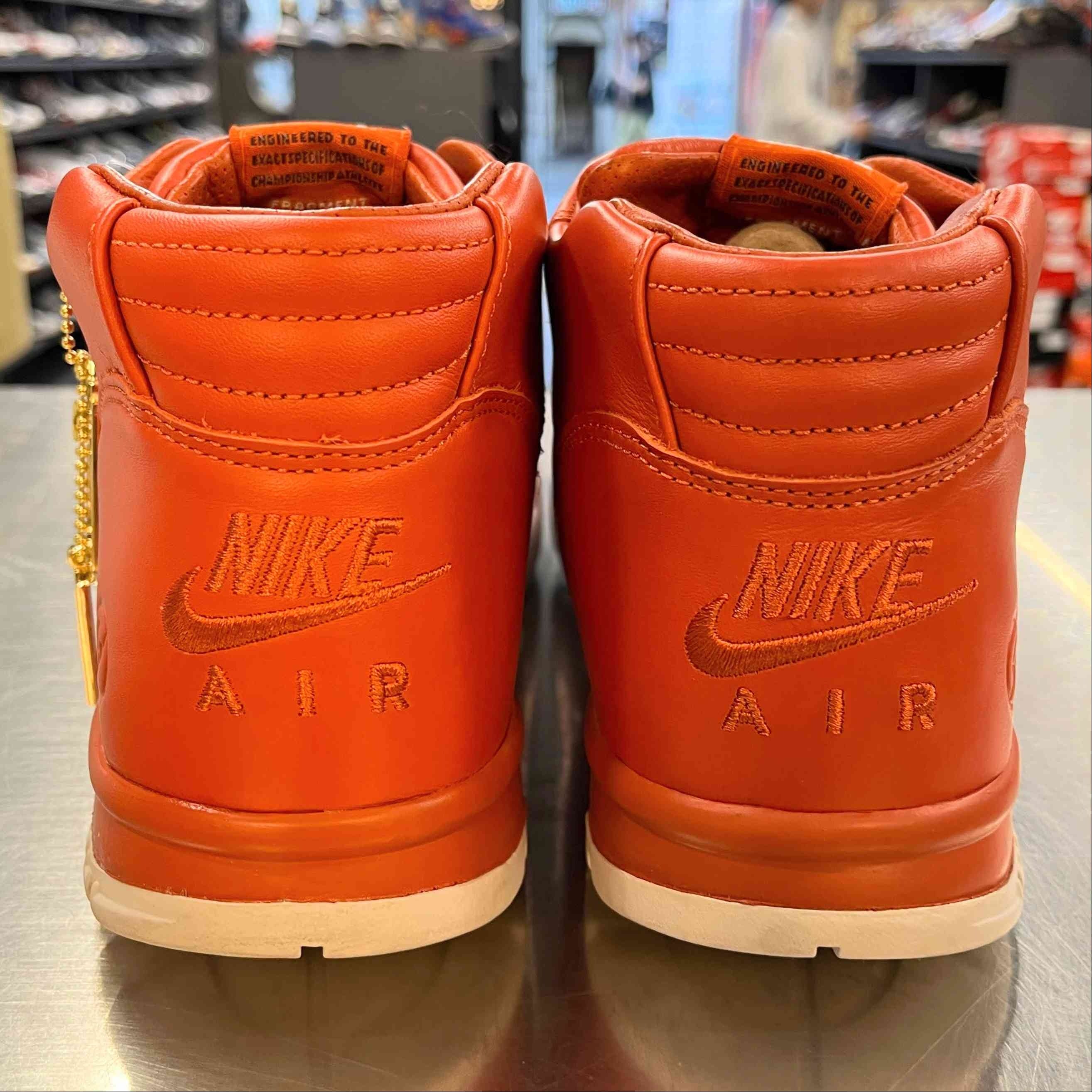 【US10】 NIKE AIR TRAINER 1 MID SP / FRAGMENT 806942-881 【USED】