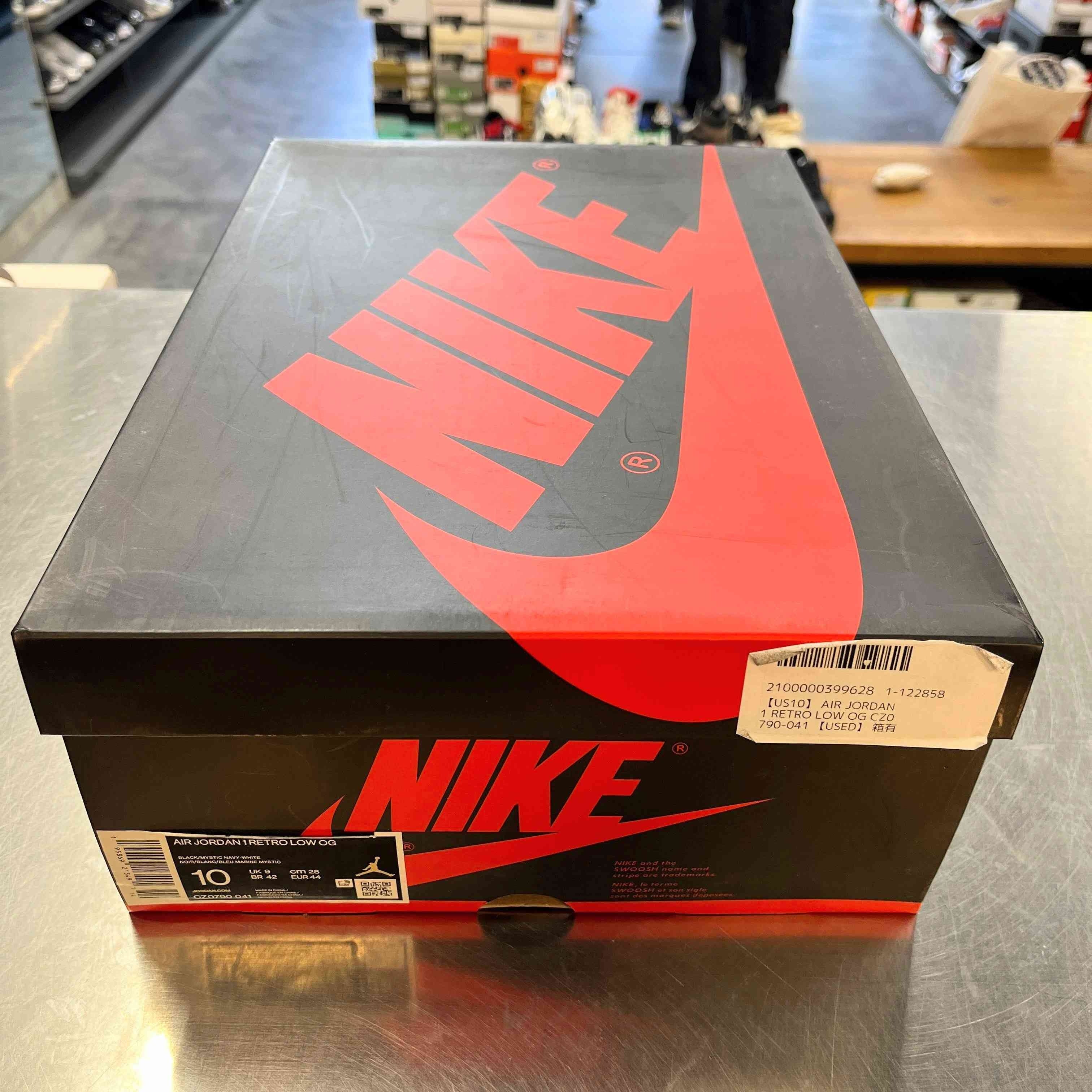 【US10】 AIR JORDAN 1 RETRO LOW OG CZ0790-041 【USED】