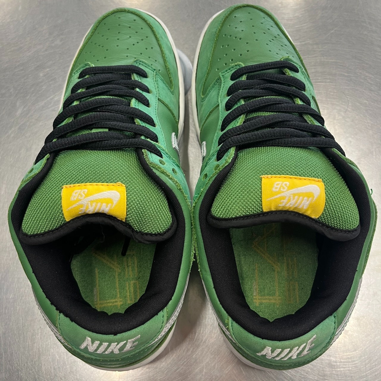 【US11】 NIKE SB DUNK LOW PRO SB Tokyo Green Taxi 304292-311 【USED】