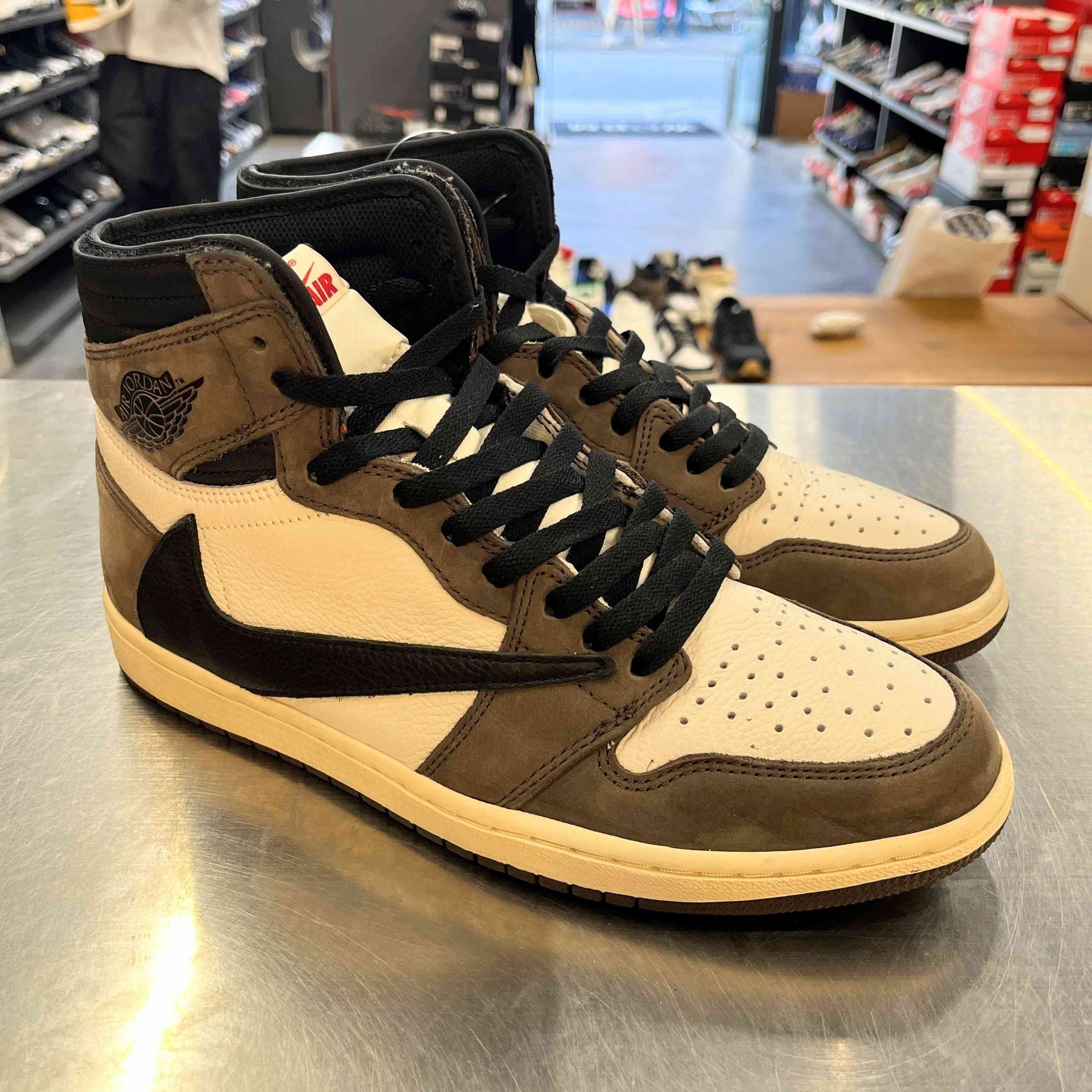 【US9.5】 AIR JORDAN 1 HIGH OG TS SP TRAVIS SCOTT CD4487-100 【USED】