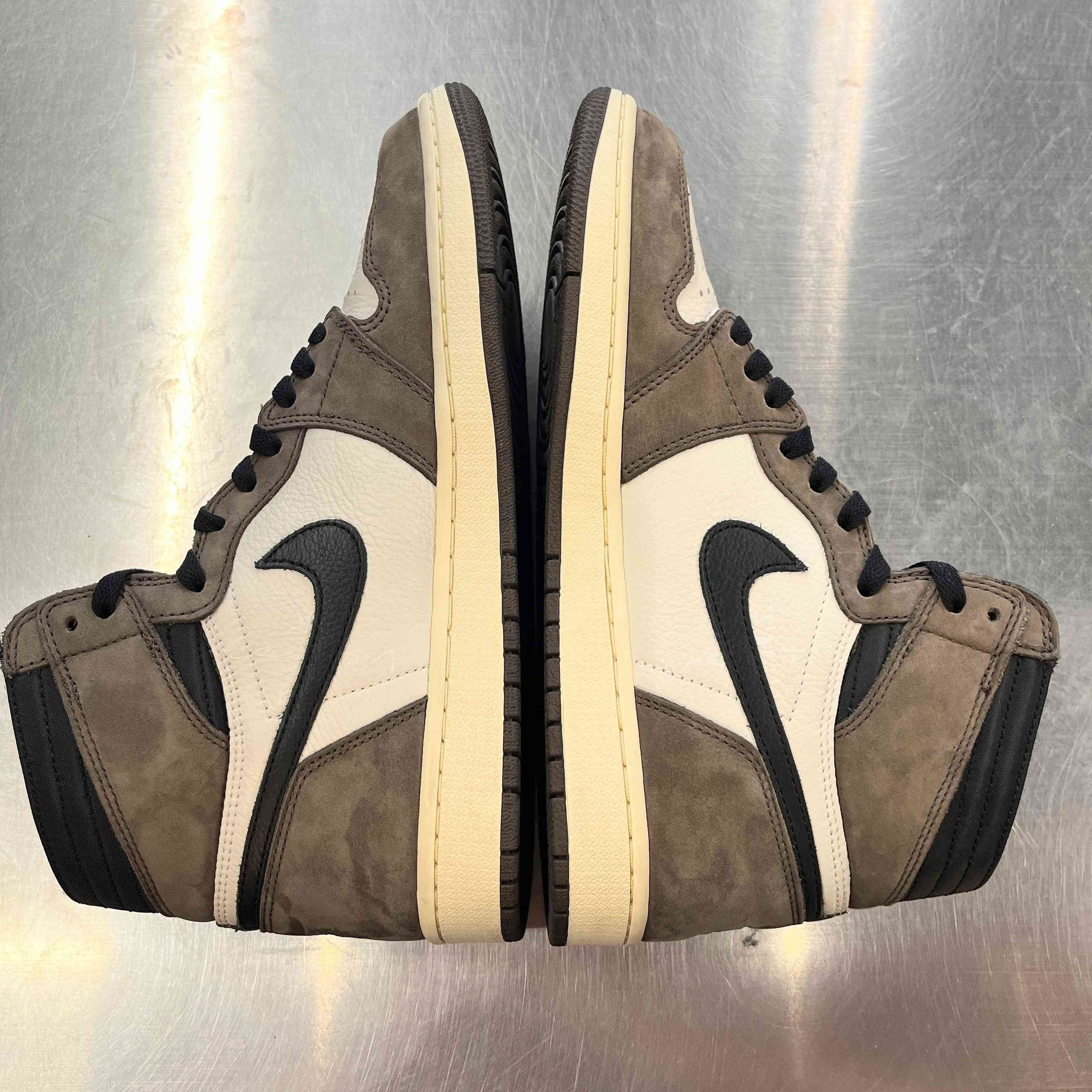 【US9.5】 AIR JORDAN 1 HIGH OG TS SP TRAVIS SCOTT CD4487-100 【USED】