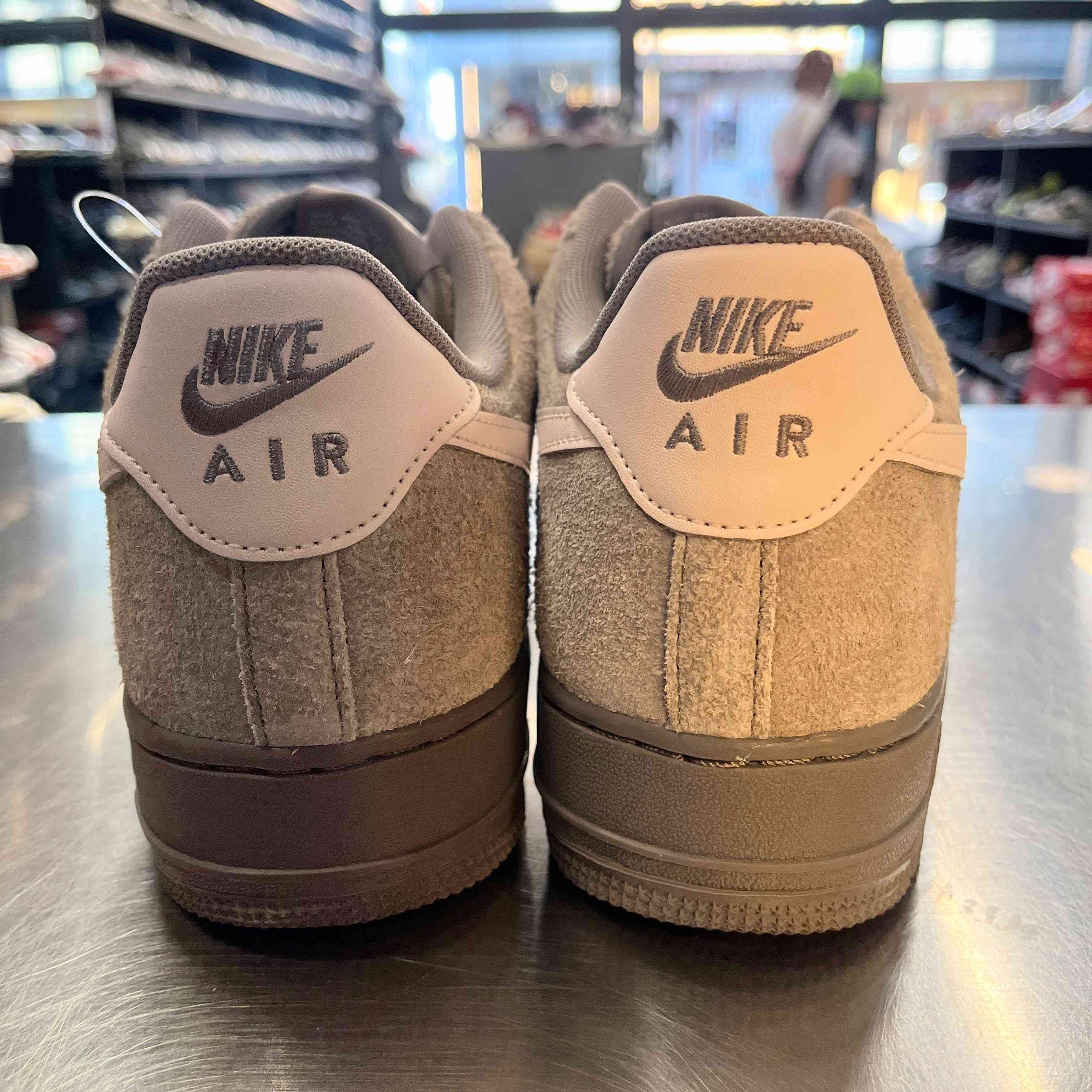 【US10.5】 NIKE AIR FORCE 1 07 PRM IQ3472-298 【USED】