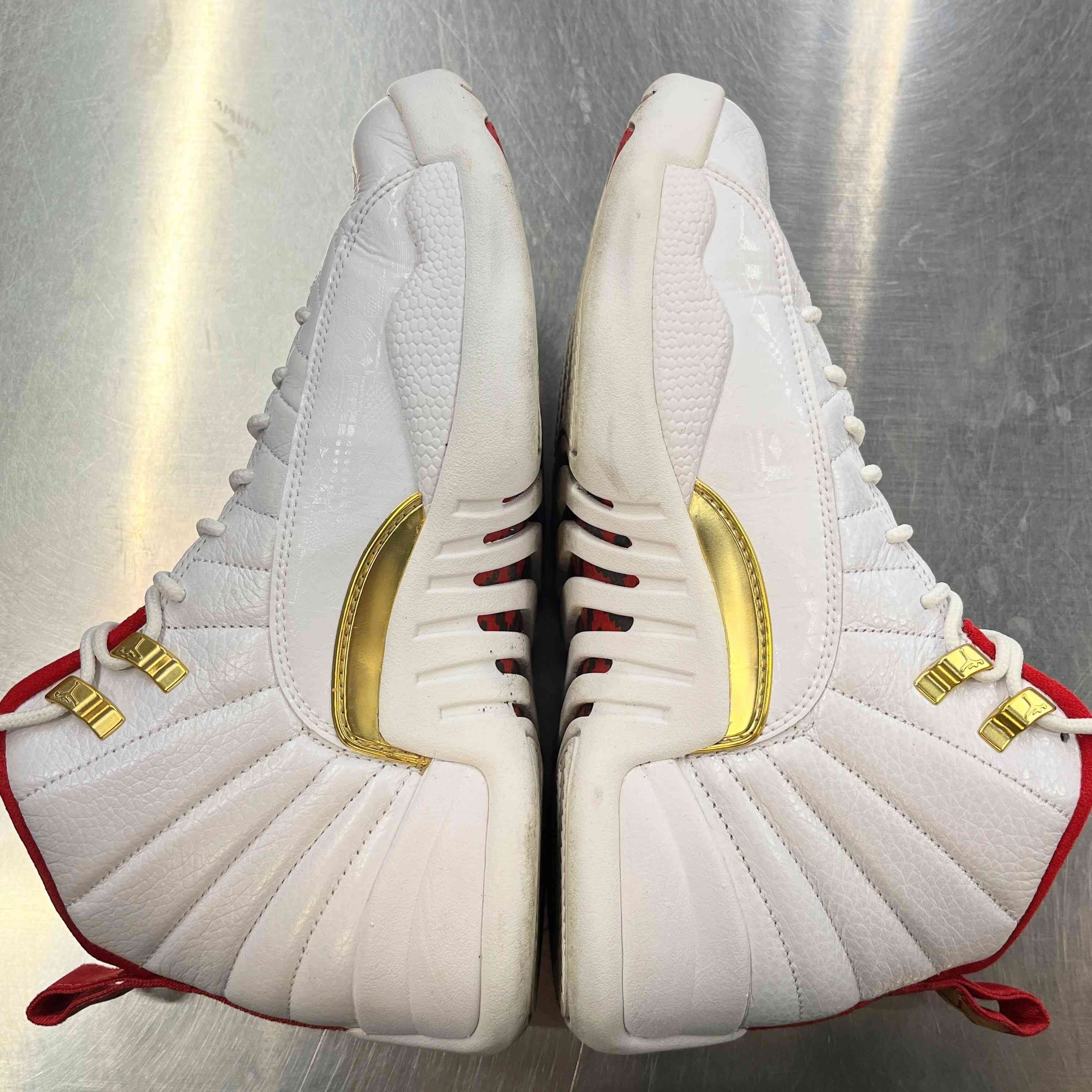 【US8】 AIR JORDAN 12 RETRO 130690-107 【USED】