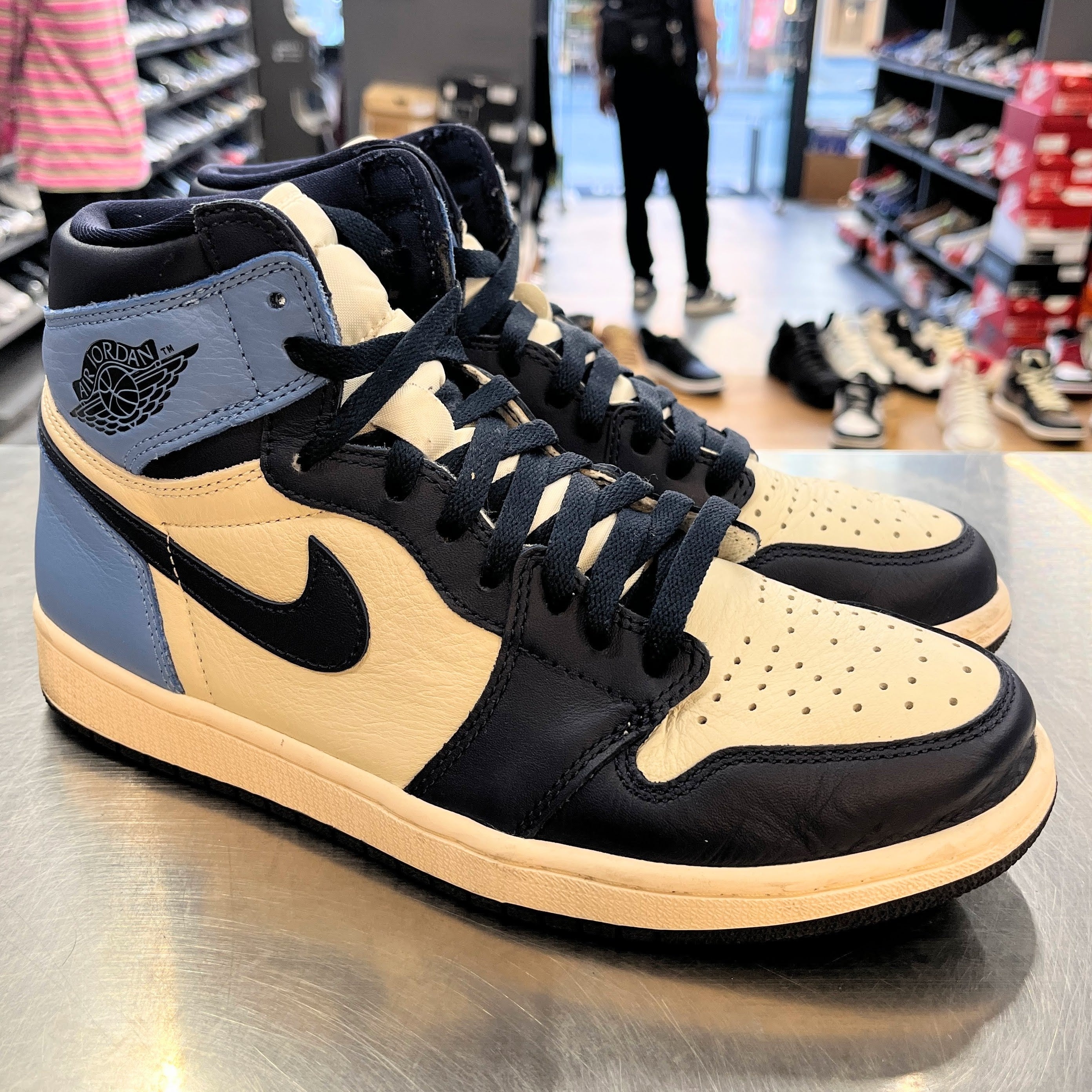 【US9.5】 AIR JORDAN 1 RETRO HIGH OG 555088-140 【USED】