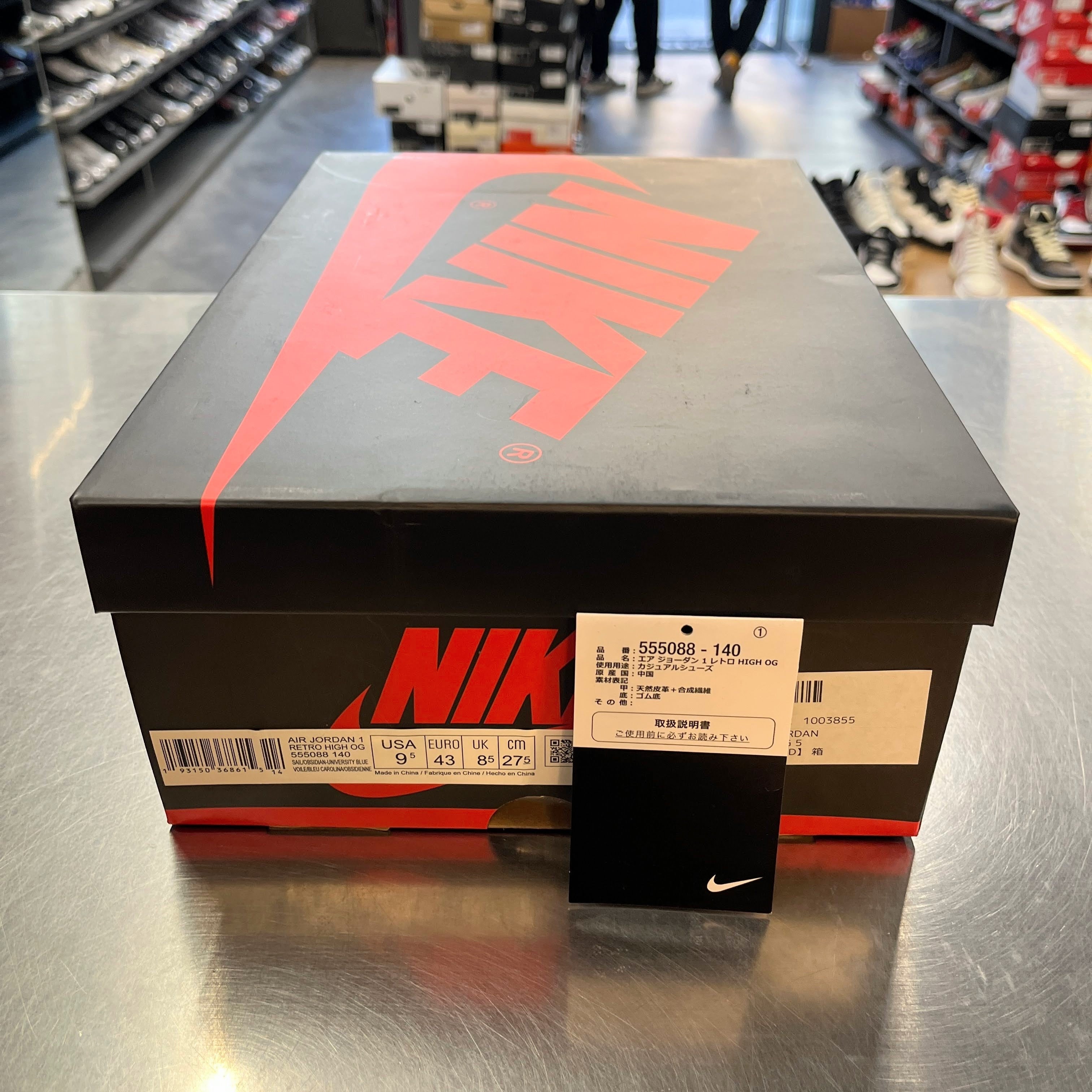 【US9.5】 AIR JORDAN 1 RETRO HIGH OG 555088-140 【USED】