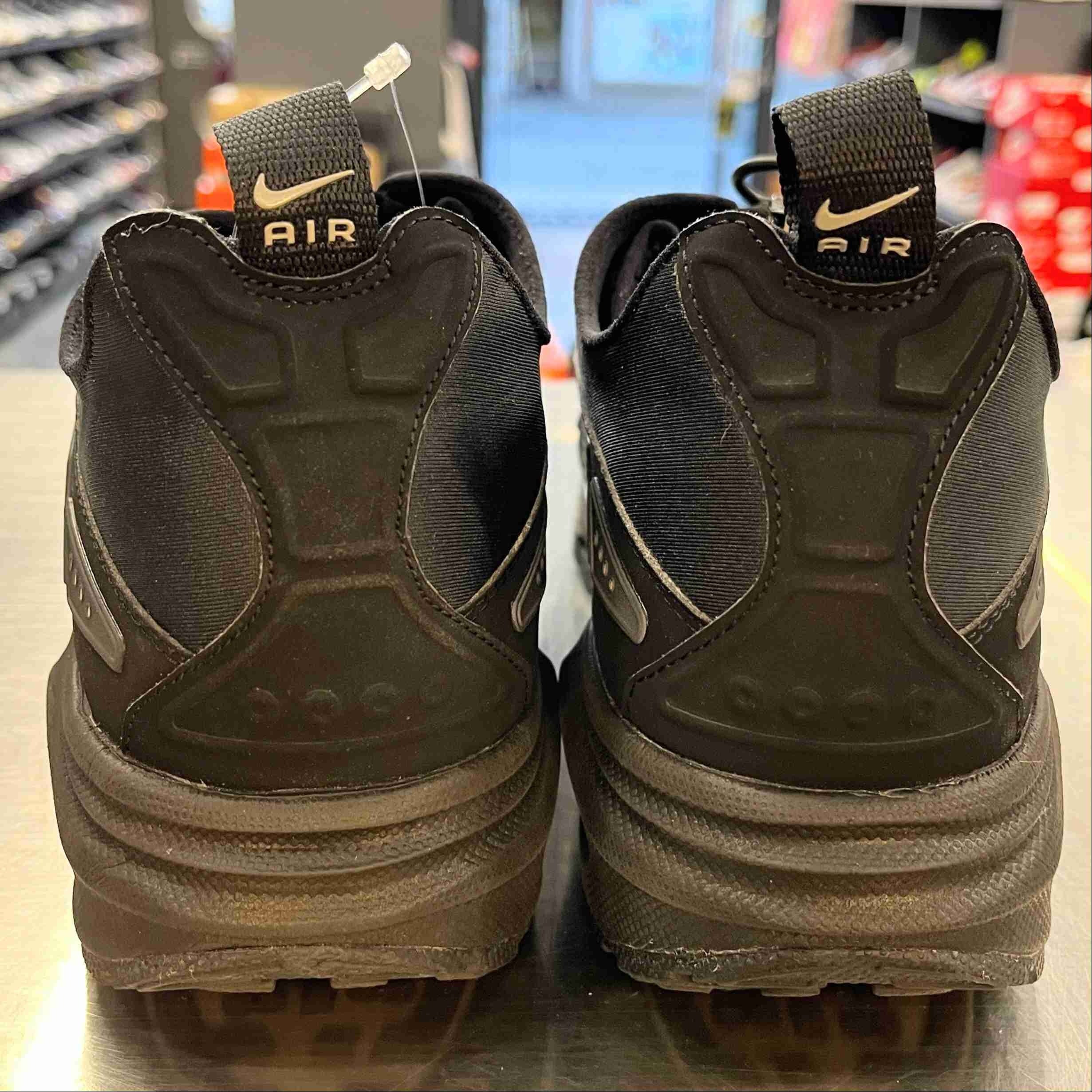 【W US11】 NIKE W AIR MAX SNDR FZ2068-001 【USED】