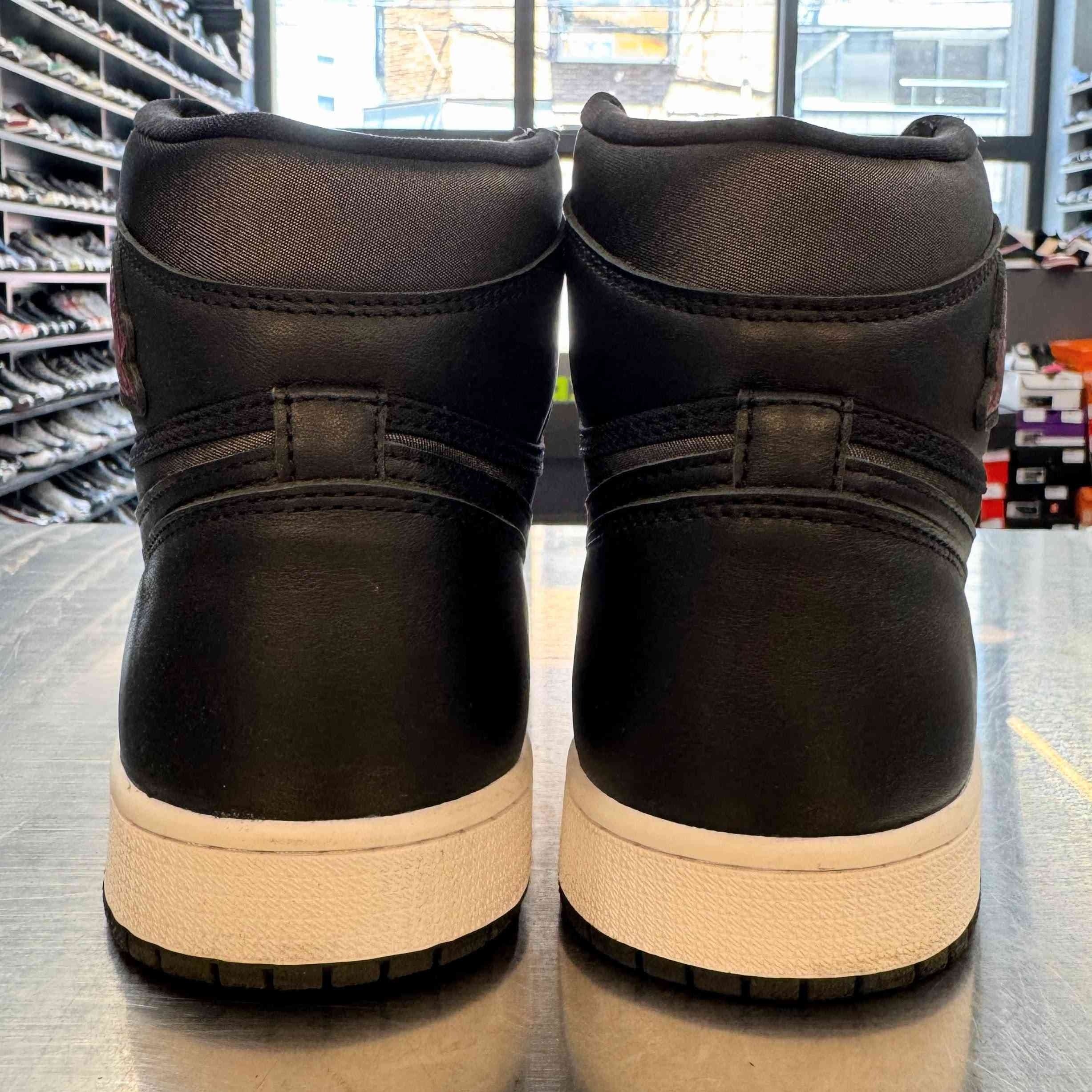 【US9.5】 JORDAN AIR JORDAN 1 RETRO HIGH OG 555088-060 【USED】