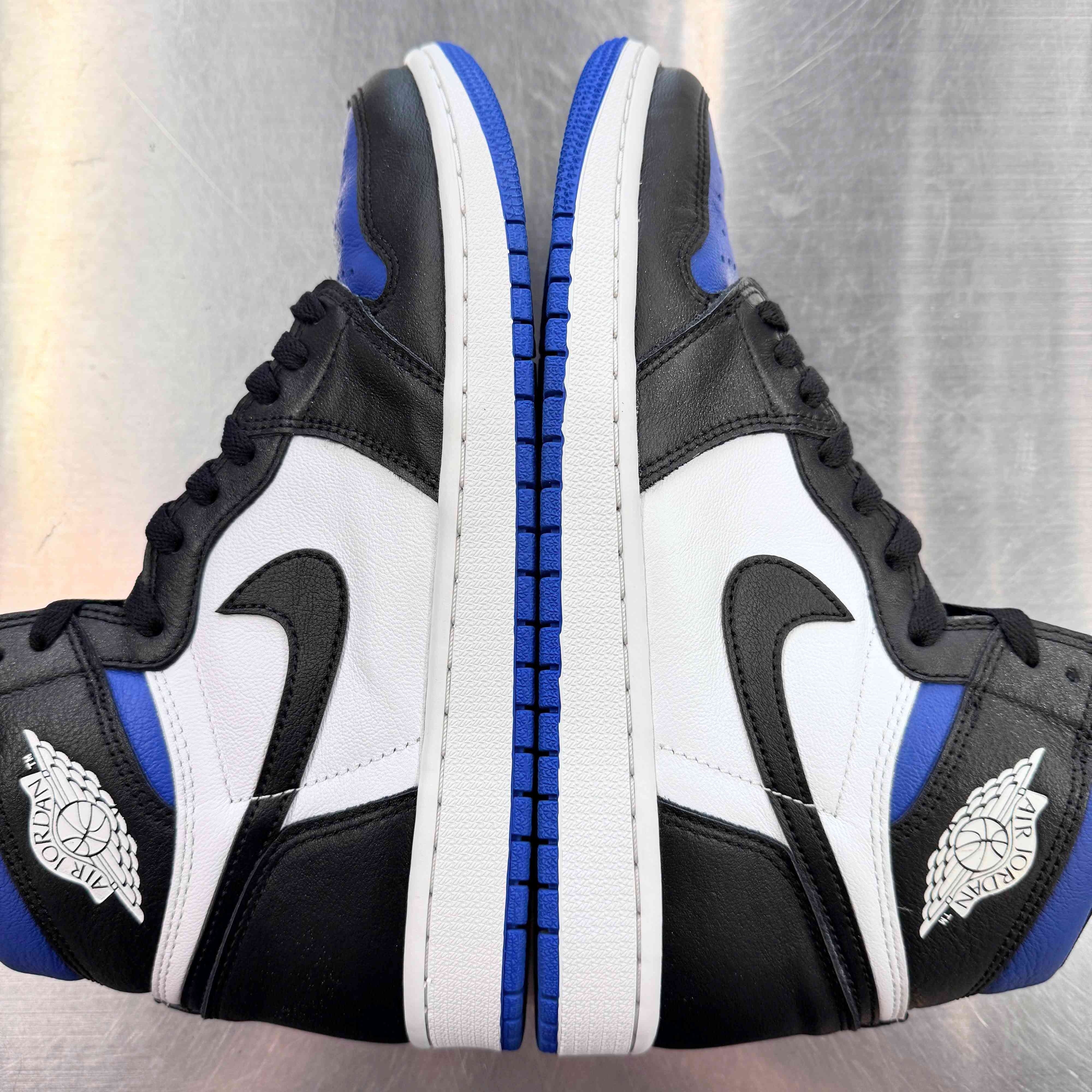 【US9.5】 AIR JORDAN 1 RETRO HIGH OG ROYAL TOE 555088-041 【USED】