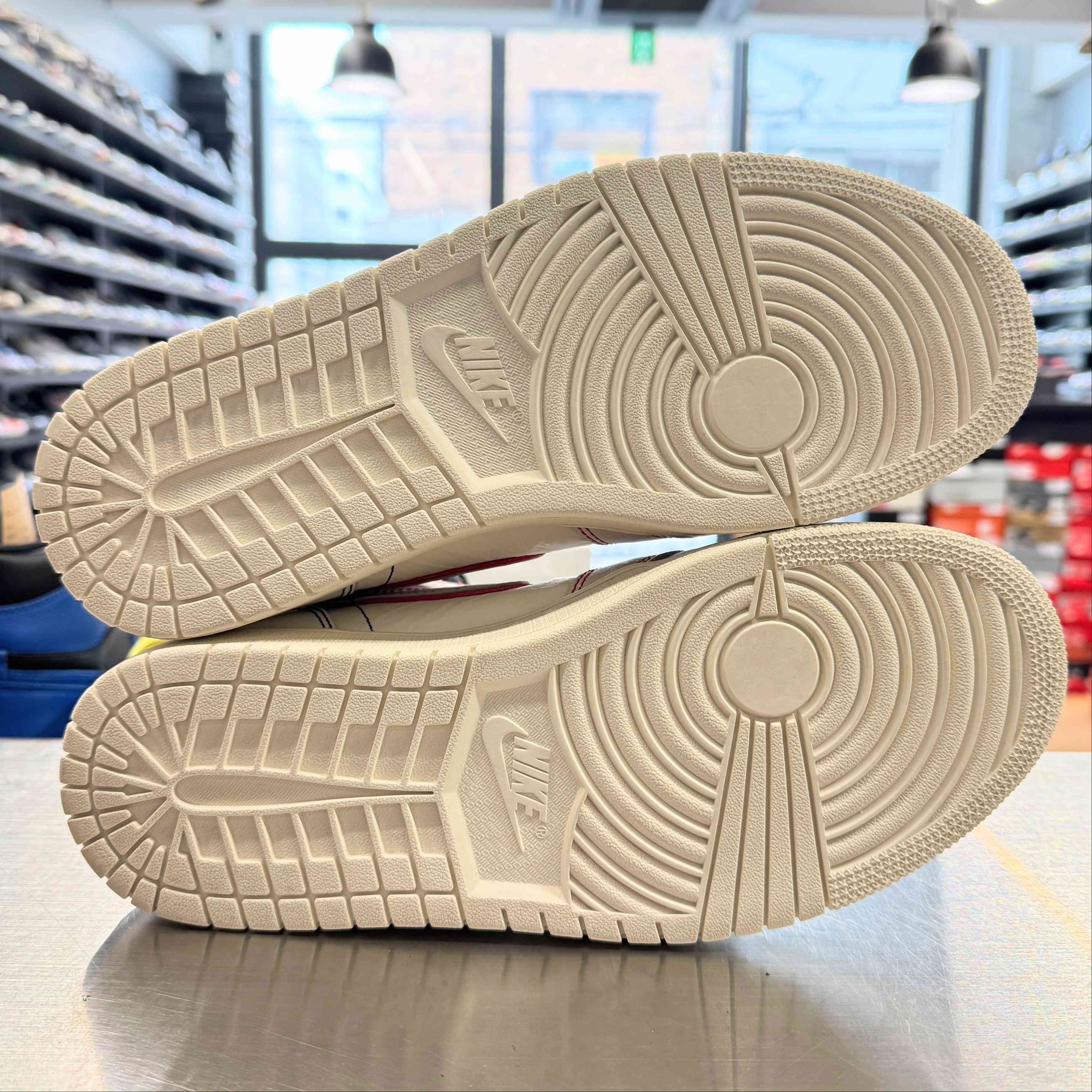 【US9】 JORDAN AIR JORDAN 1 RETRO HIGH OG 555088-160 【USED】