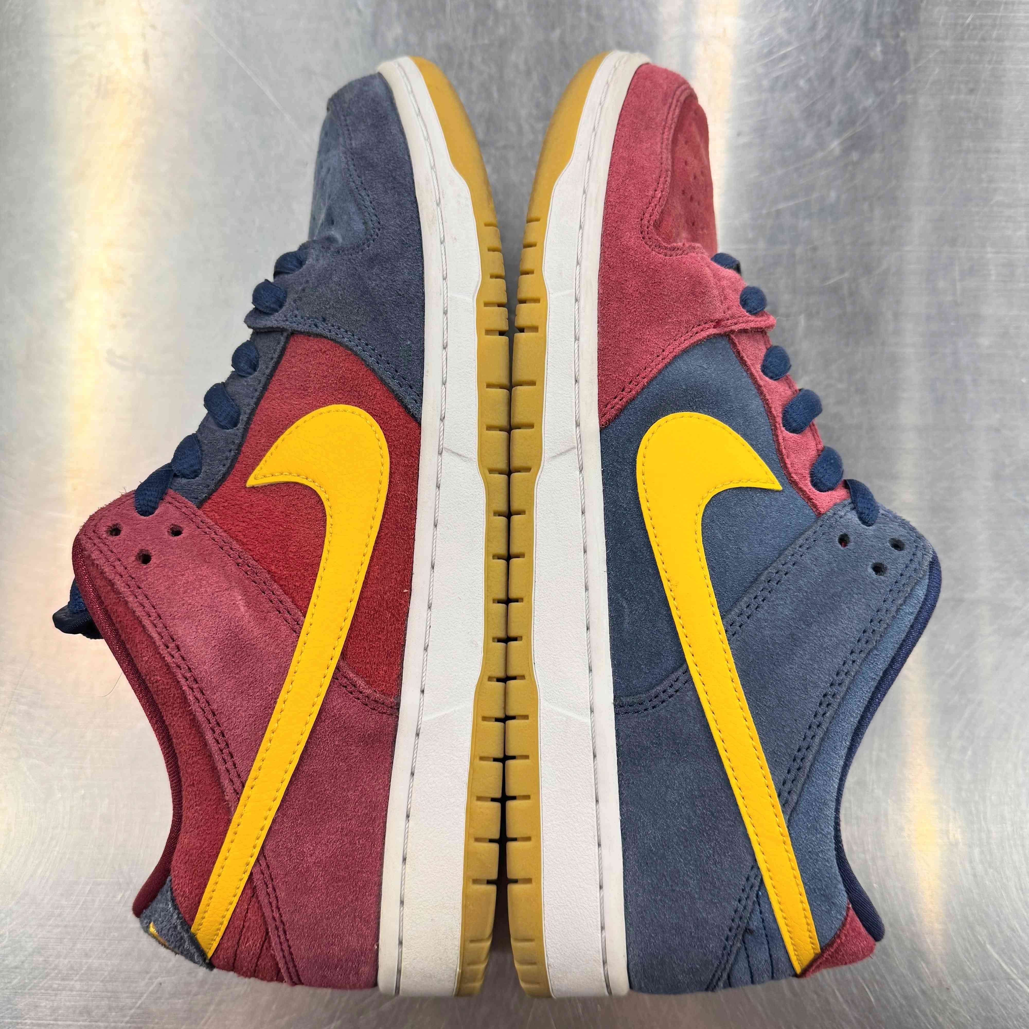 【US10】 NIKE SB SB DUNK LOW PRO PRM Barcelona DJ0606-400 【USED】