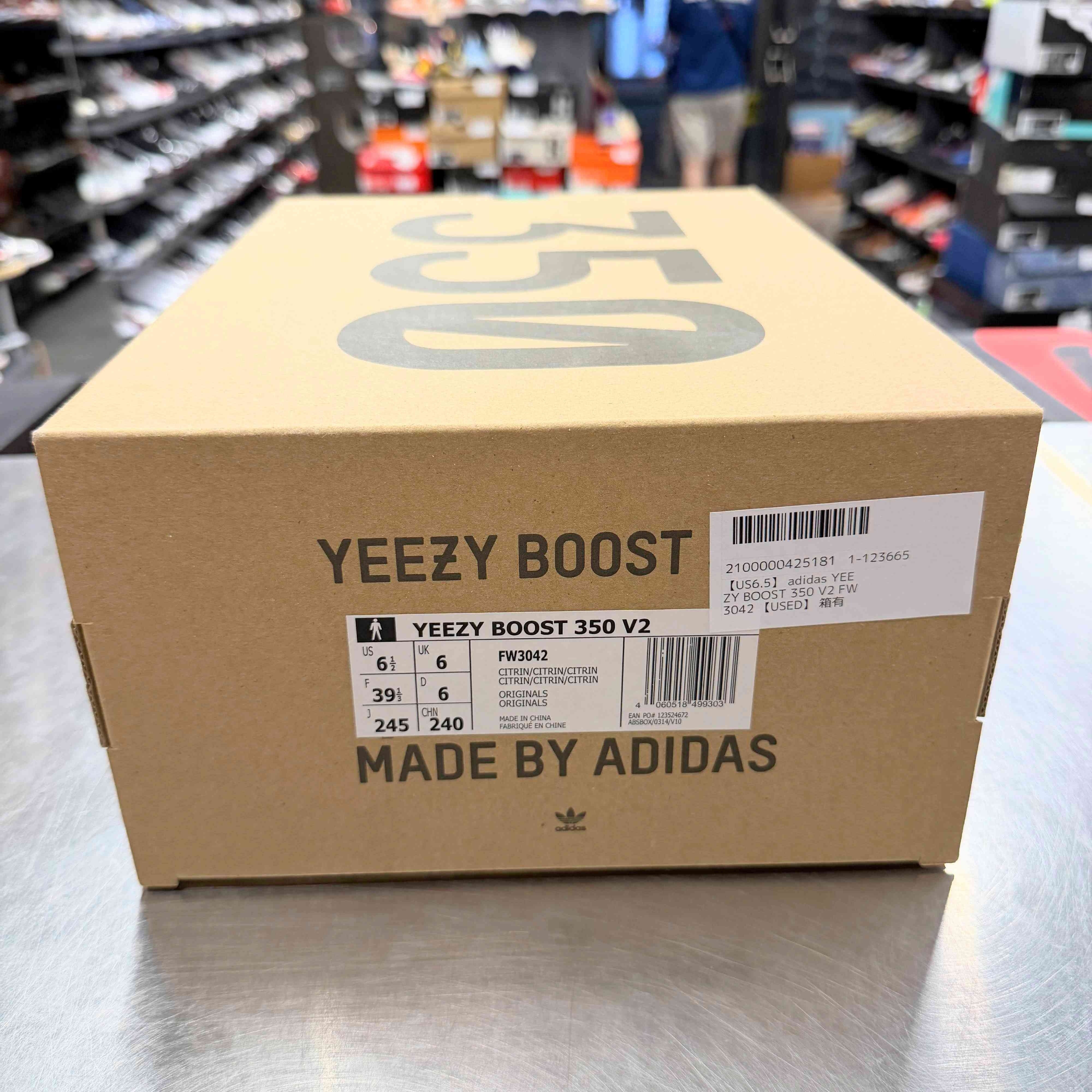 【US6.5】 adidas YEEZY BOOST 350 V2 FW3042 【USED】