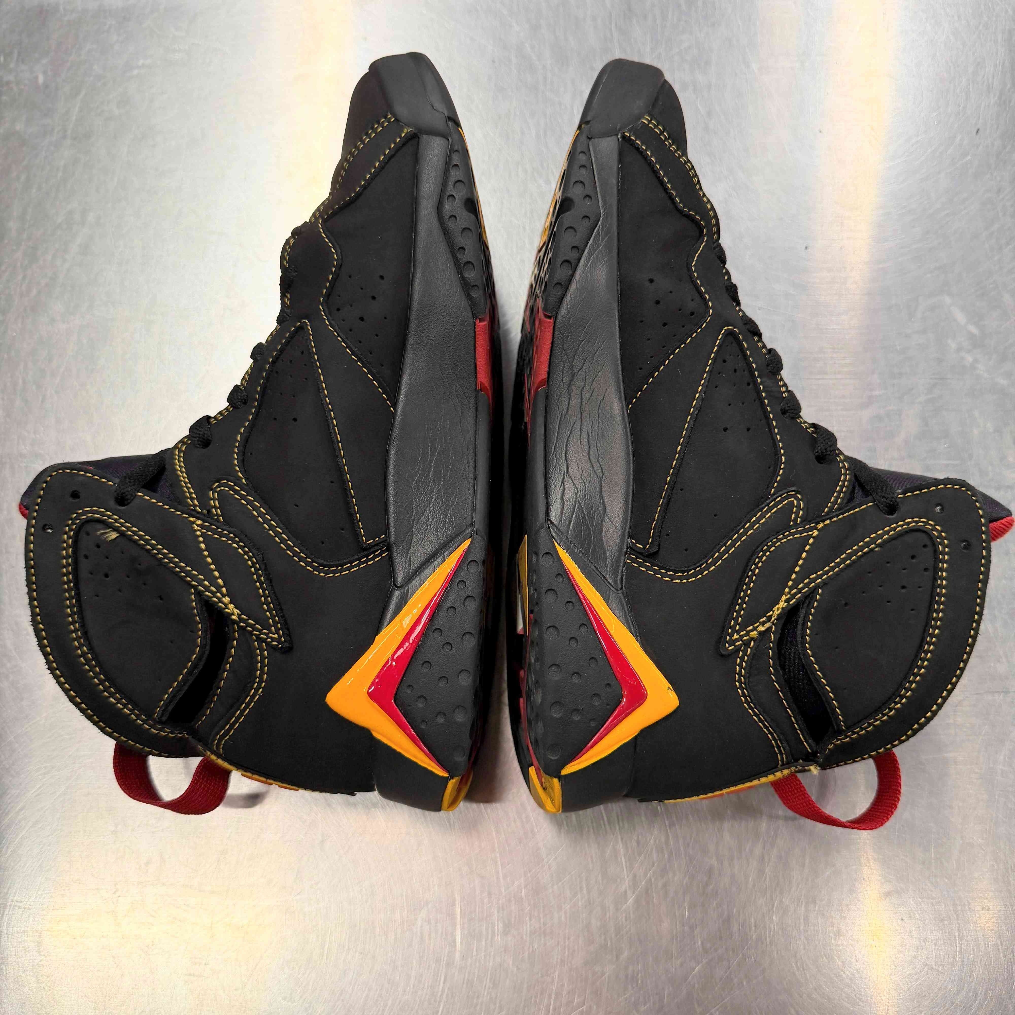 【US9.5】 AIR JORDAN 7 RETRO CU9307-081 【USED】