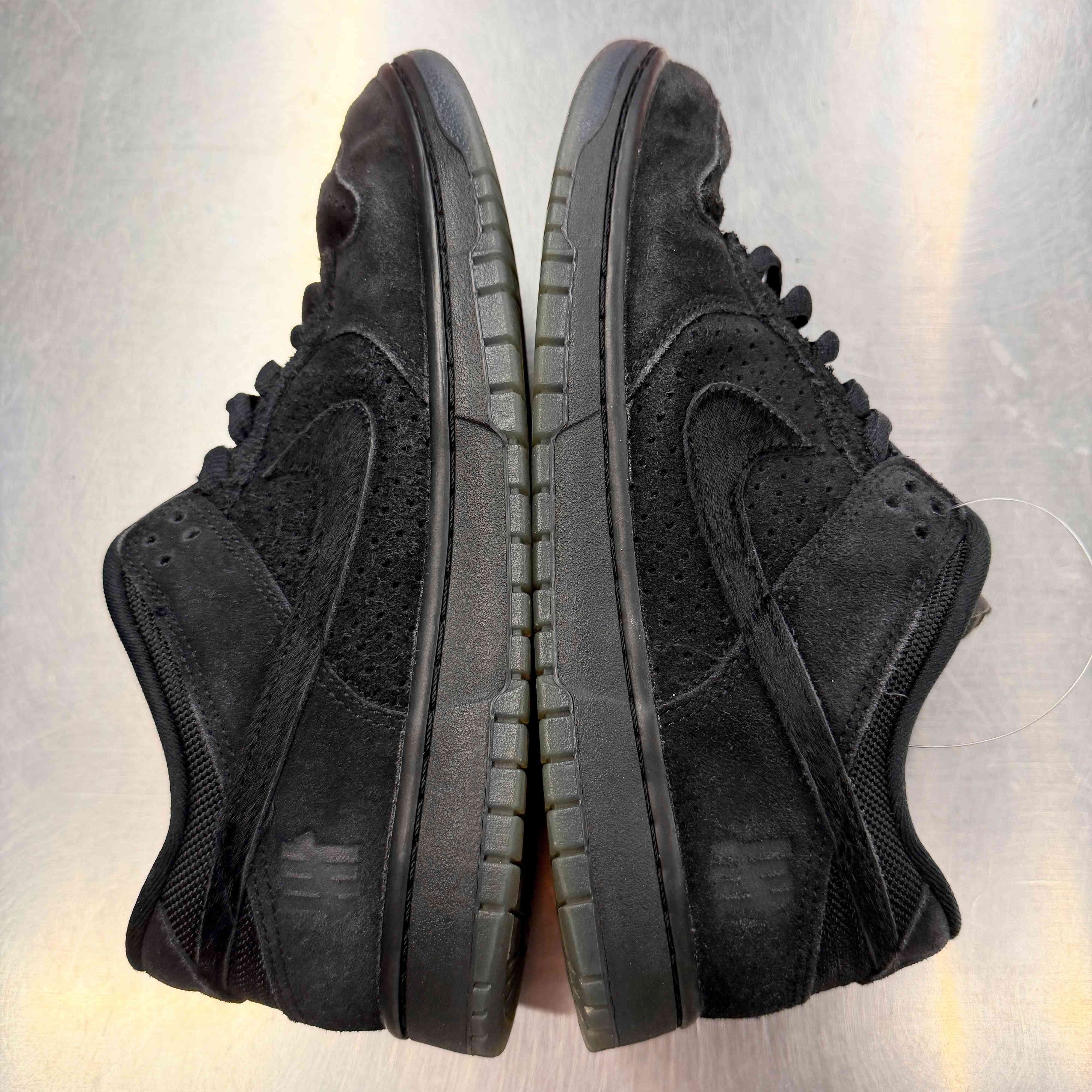 【US9.5】 NIKE DUNK LOW SP Undefeated DO9329-001 【USED】
