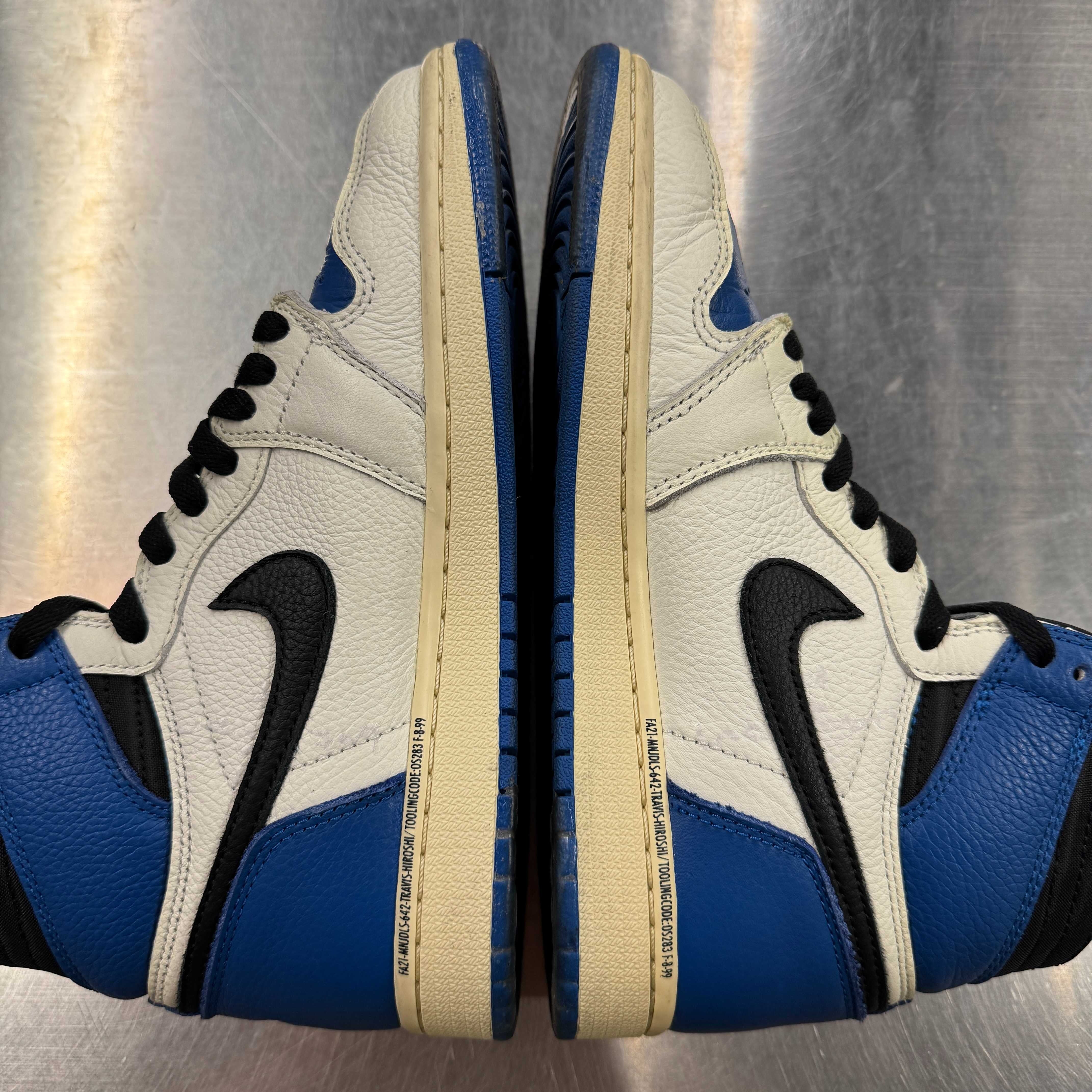 【US6】 AIR JORDAN 1 RETRO HIGH OG SP FRAGMENT/TRAVIS SCOTT DH3227-105 【USED】