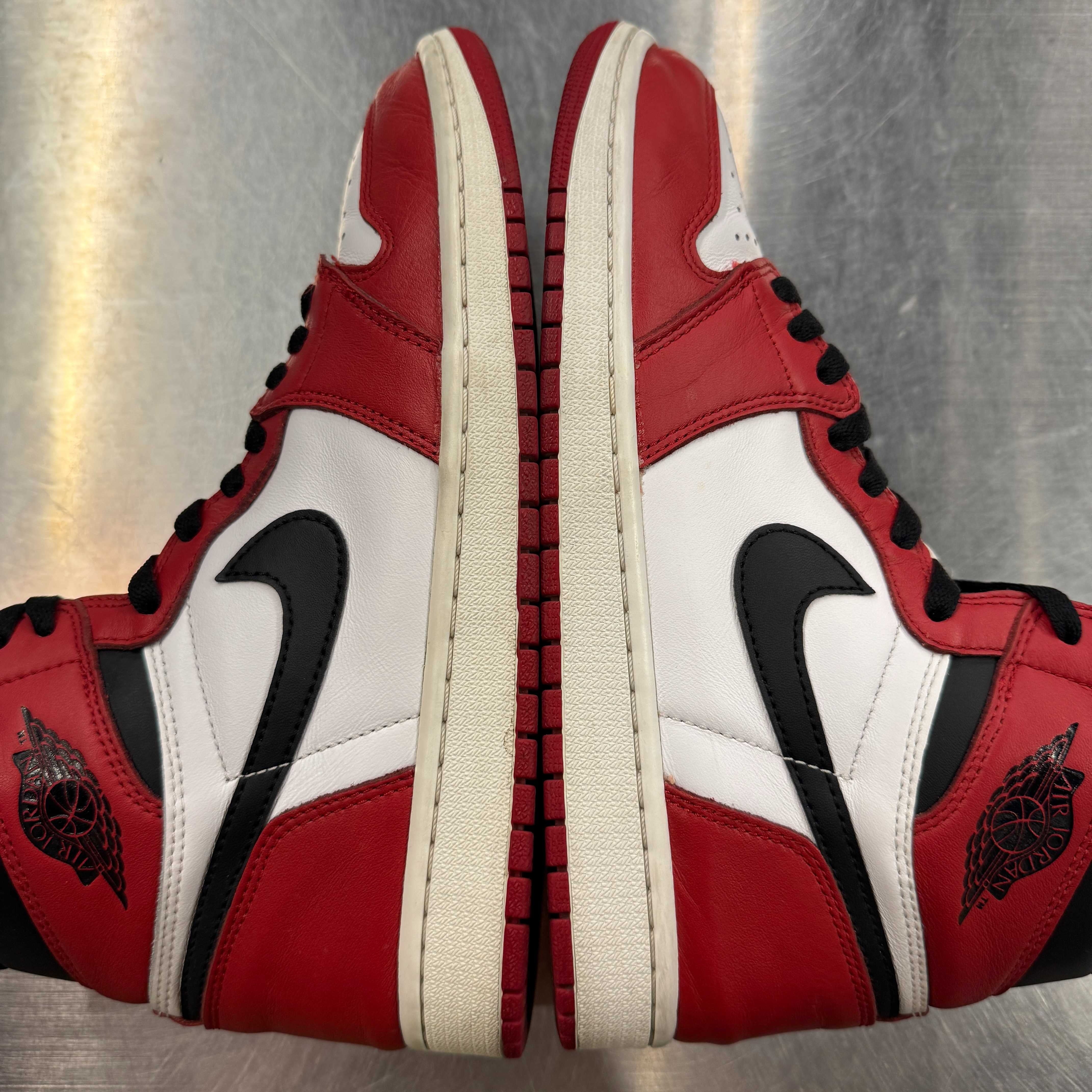 【US10】 AIR JORDAN 1 RETRO HIGH OG CHICAGO 555088-101 【USED】