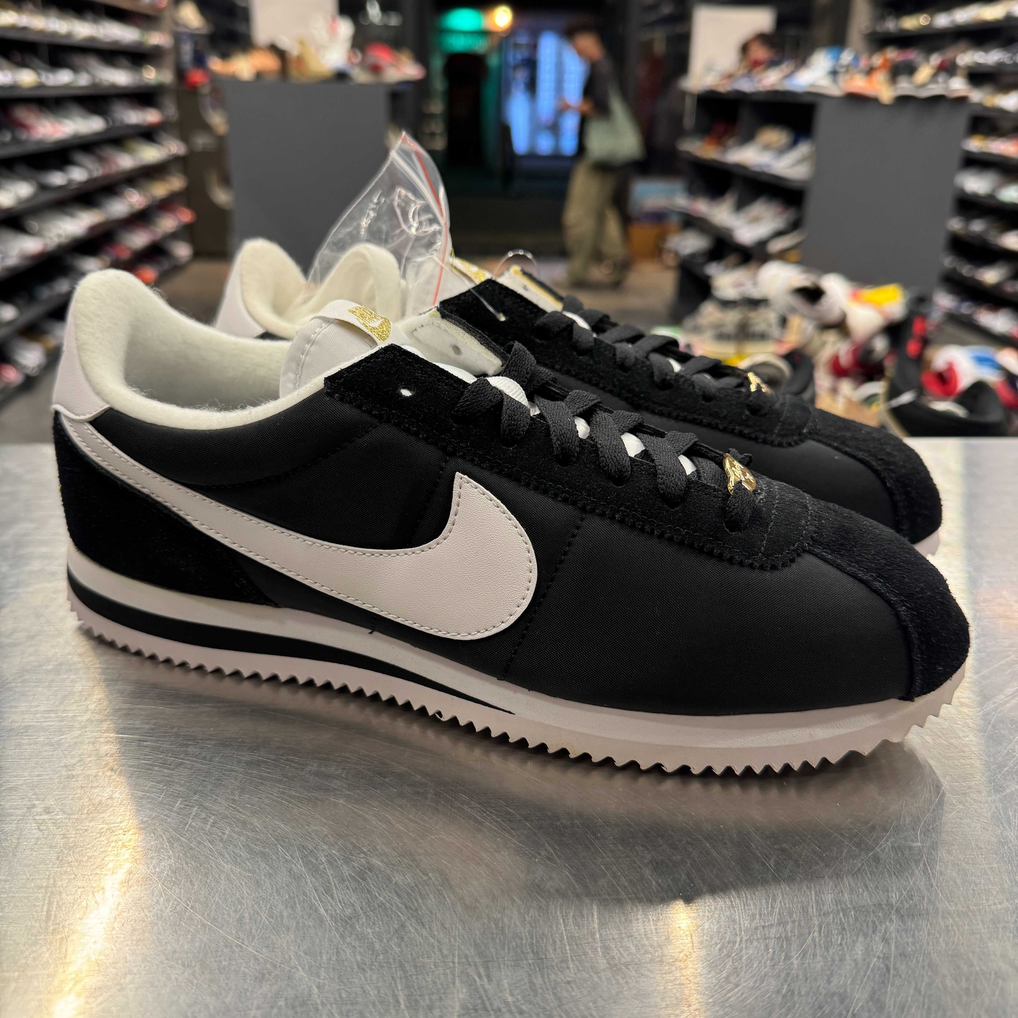 【US10.5】 NIKE CORTEZ BASIC NYLON PREM COMPTON 902804-001 【USED】