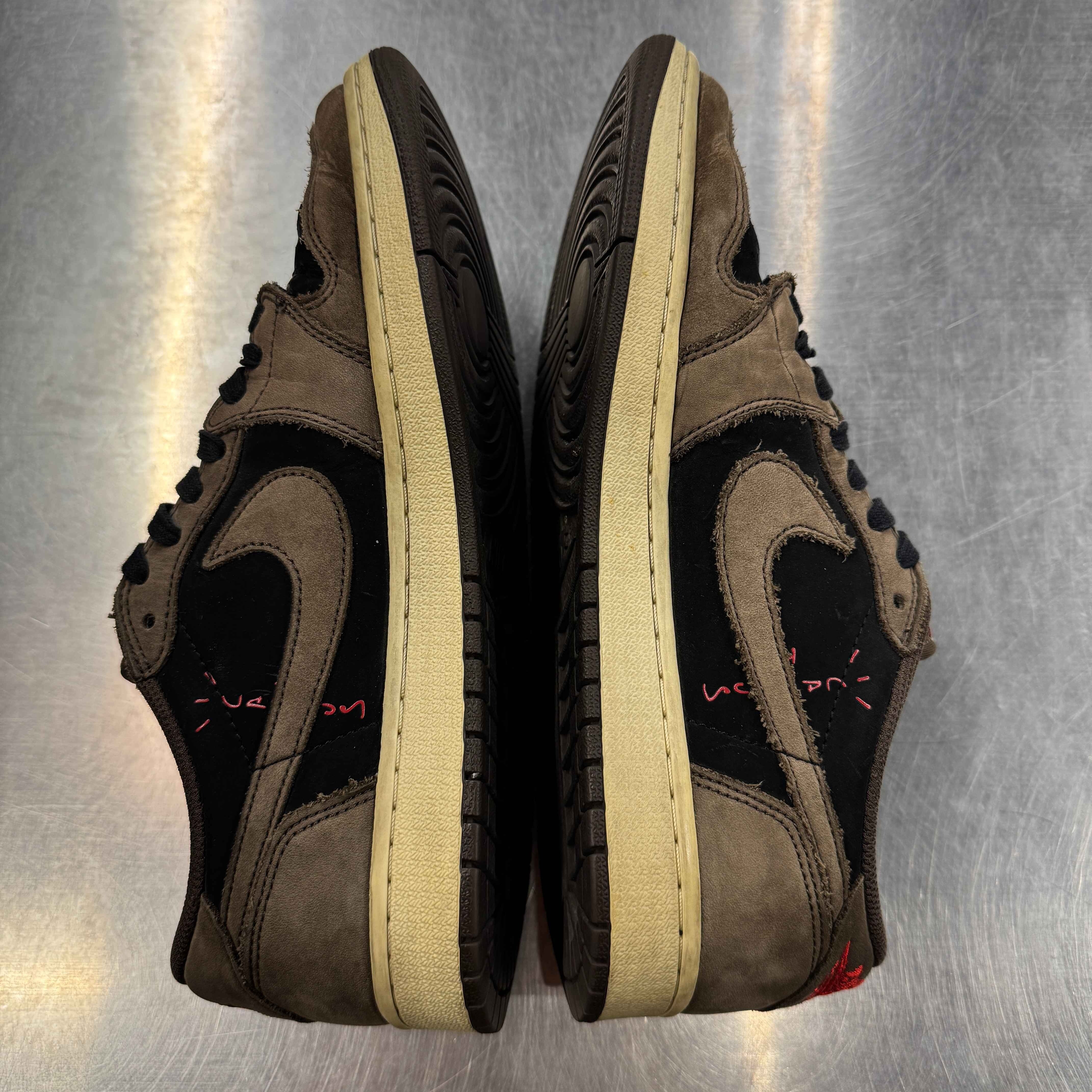 【US9.5】 AIR JORDAN 1 LOW OG SP TRAVIS SCOTT CQ4277-001 【USED】