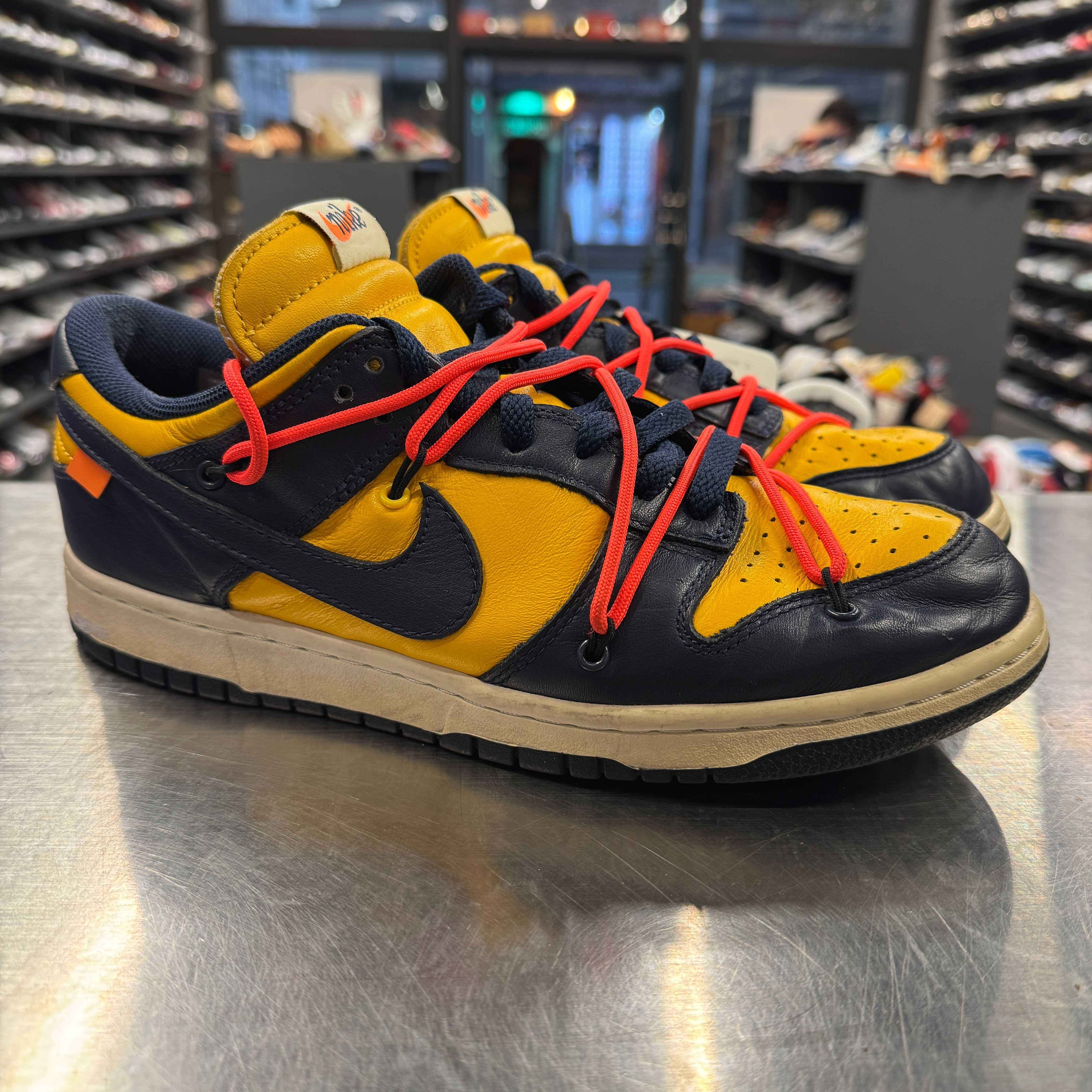 【US9】 NIKE DUNK LOW LTHR / OW off-white CT0856-700 【USED】